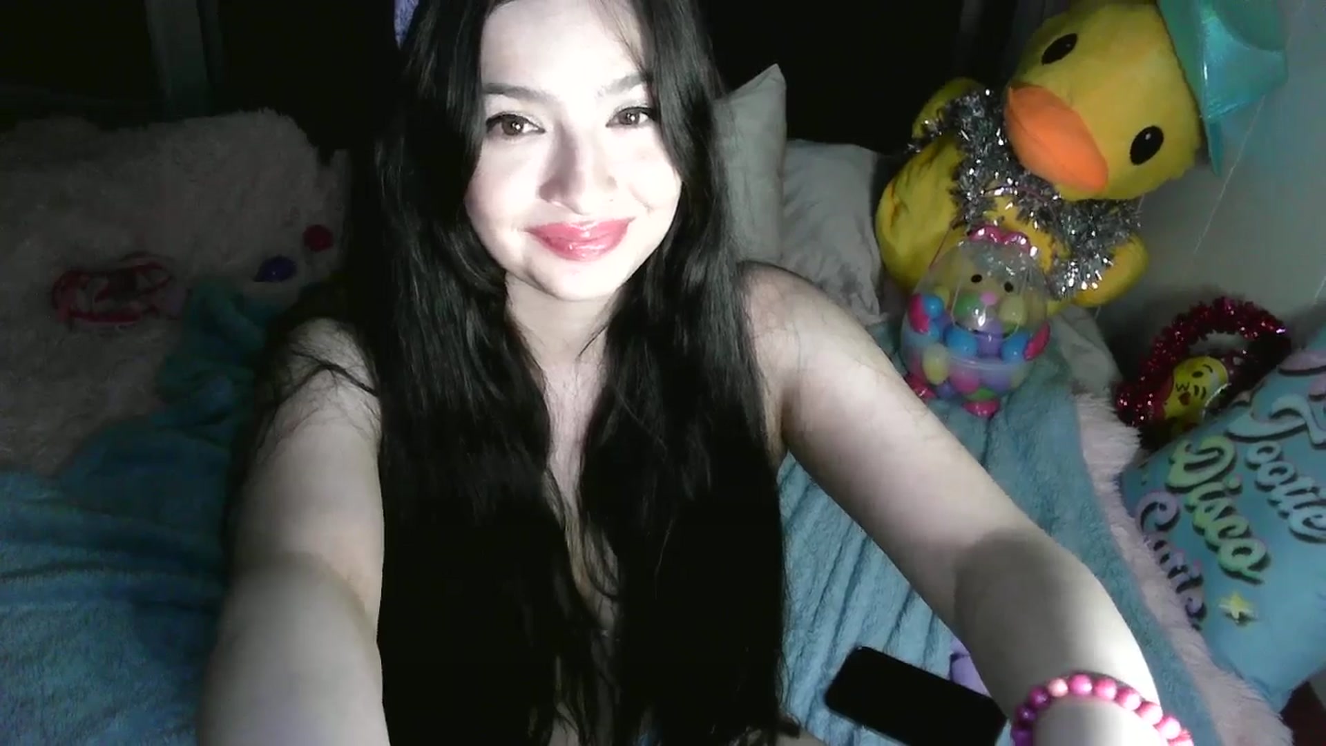 Gallery image thumbnail from VantaBee's myfreecams stream on, 04/04/2026, 06:07 image 9 of 20