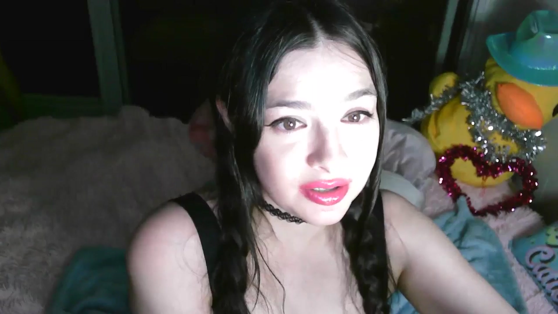 Gallery image thumbnail from VantaBee's myfreecams stream on, 05/02/2026, 05:58 image 15 of 20