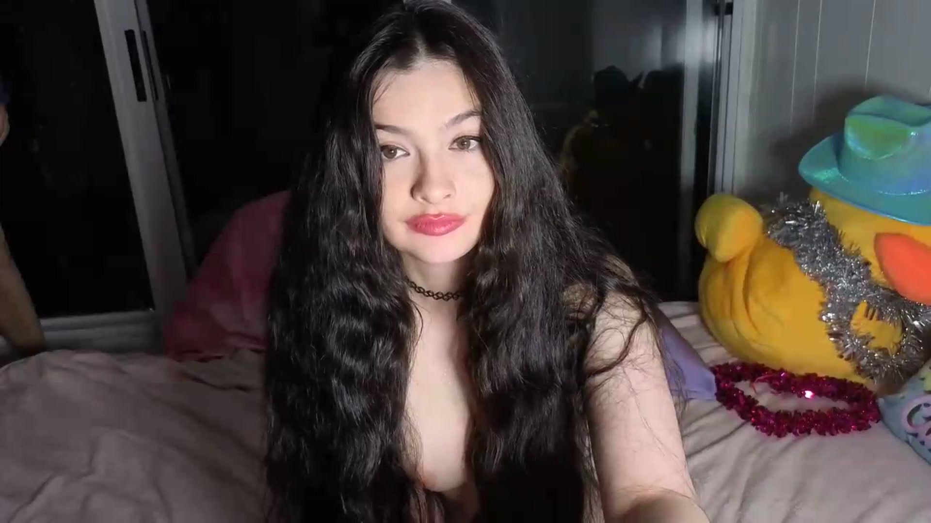 Gallery image thumbnail from VantaBee's myfreecams stream on, 07/11/2026, 05:06 image 19 of 20