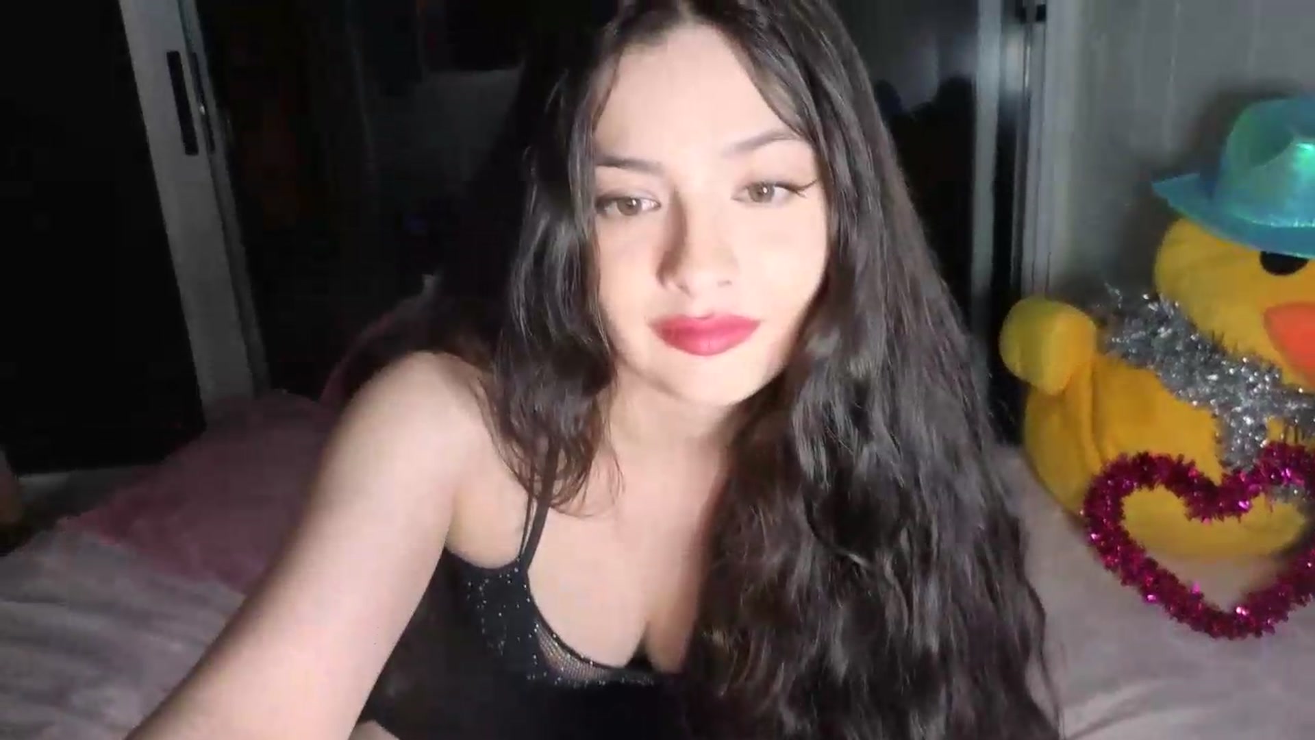 Gallery image thumbnail from VantaBee's myfreecams stream on, 08/15/2026, 05:51 image 4 of 20