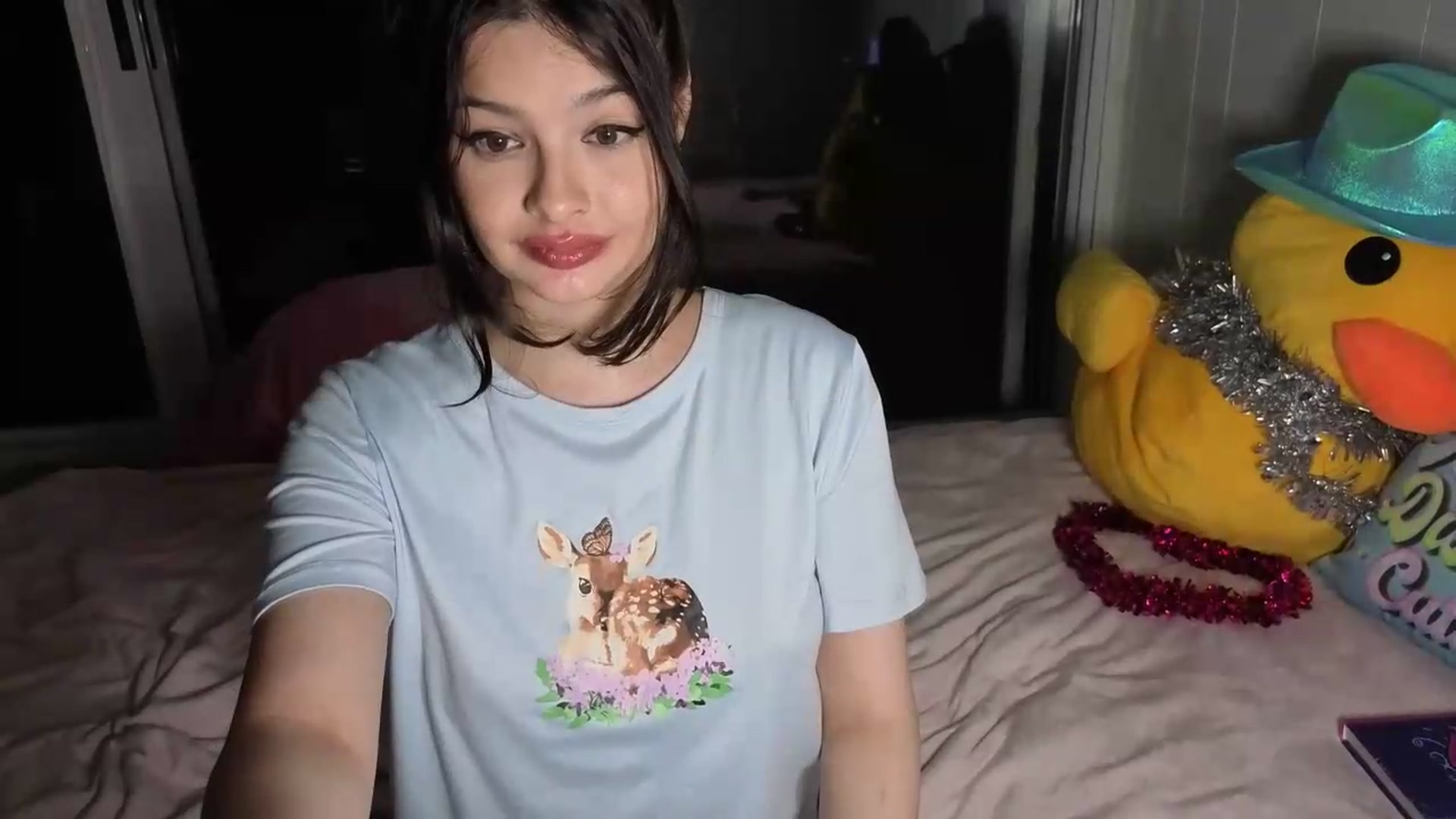 Gallery image thumbnail from VantaBee's myfreecams stream on, 08/27/2026, 04:14 image 3 of 20
