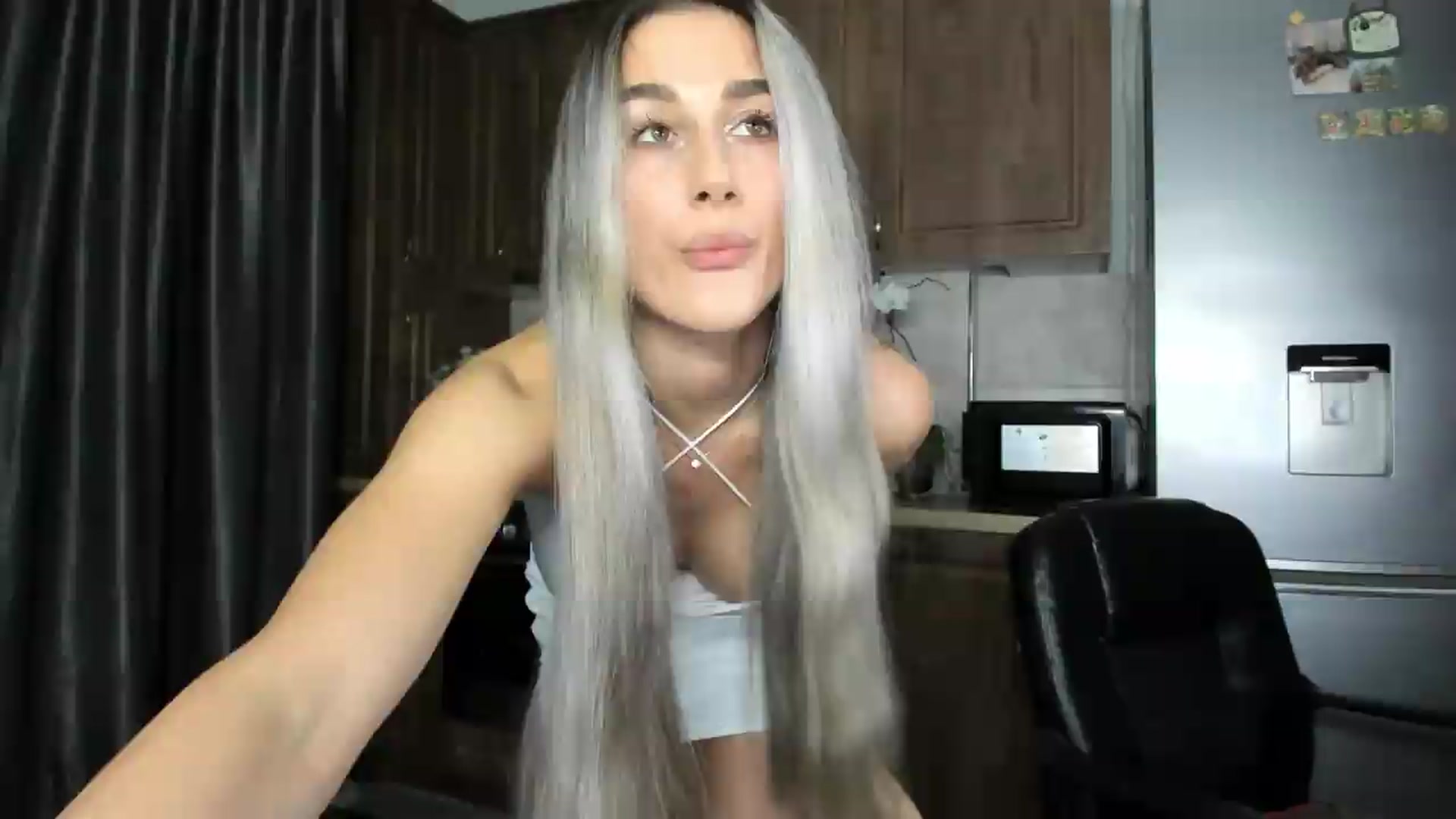 Gallery image thumbnail from VanyaMavren's myfreecams stream on, 08/17/2026, 18:20 image 6 of 20