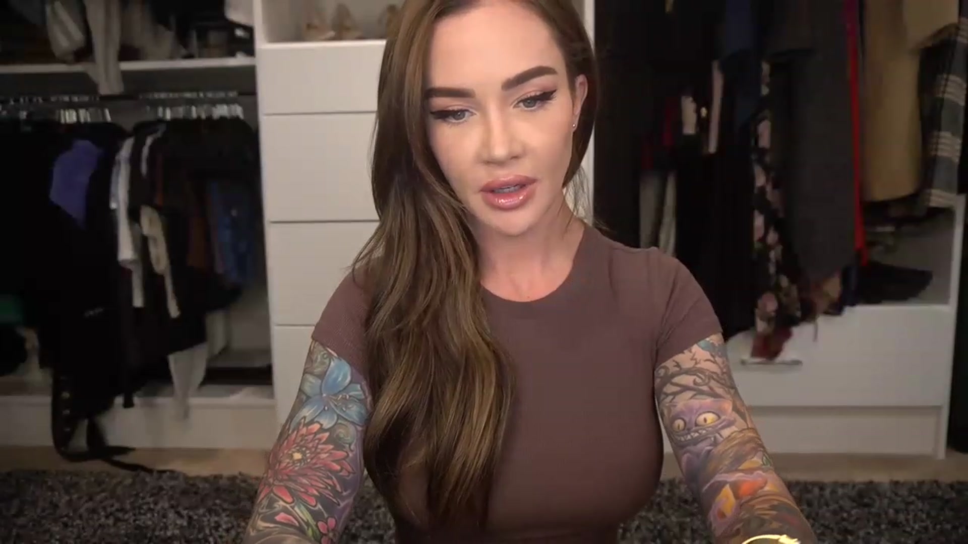 Gallery image thumbnail from VapePapi's myfreecams stream on, 11/24/2022, 21:54 image 12 of 20