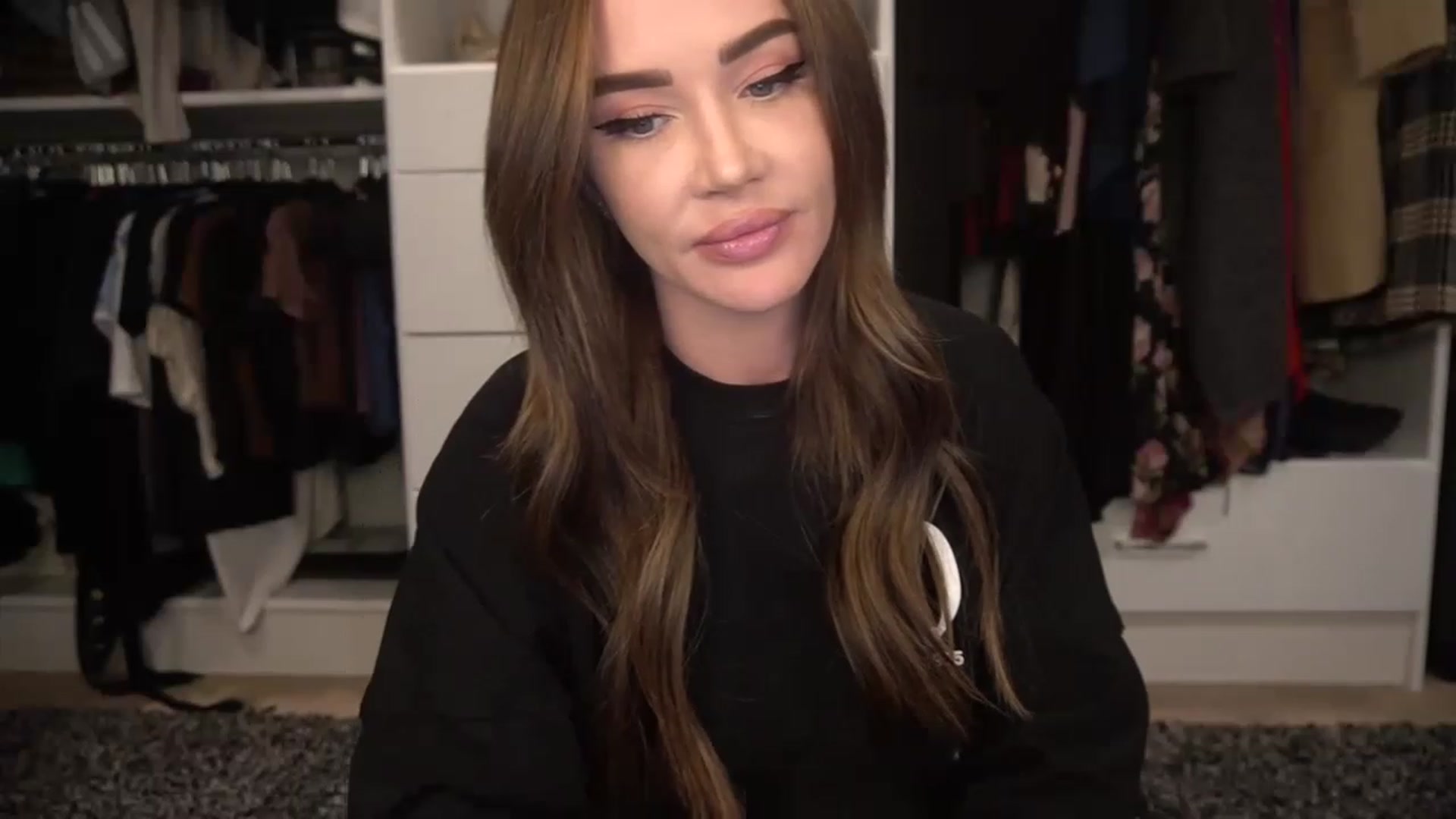 Gallery image thumbnail from VapePapi's myfreecams stream on, 11/25/2022, 22:58 image 6 of 20