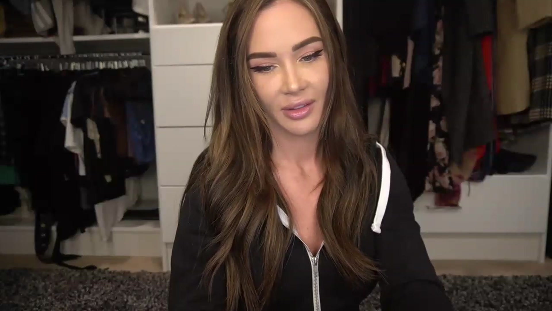 Gallery image thumbnail from VapePapi's myfreecams stream on, 11/27/2022, 21:09 image 18 of 20