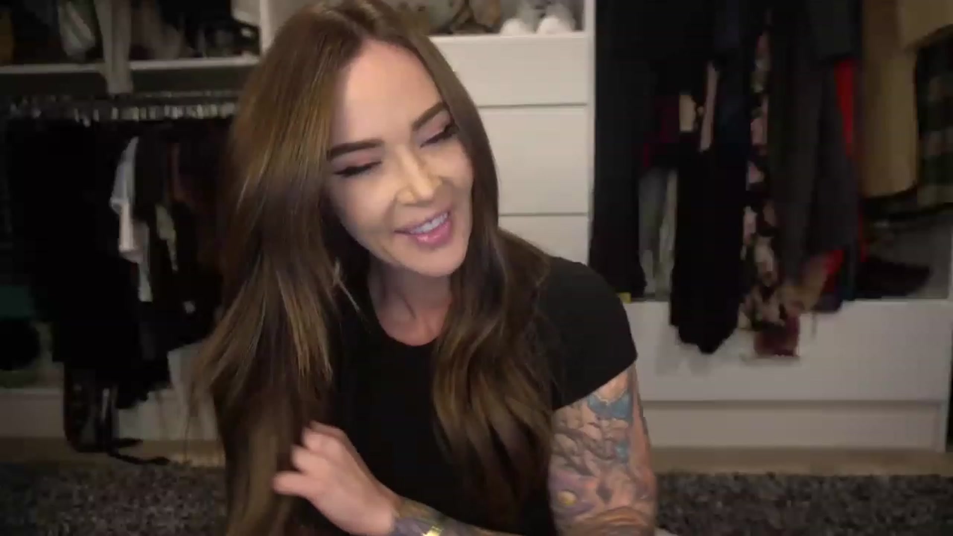 Gallery image thumbnail from VapePapi's myfreecams stream on, 11/29/2022, 01:44 image 19 of 20