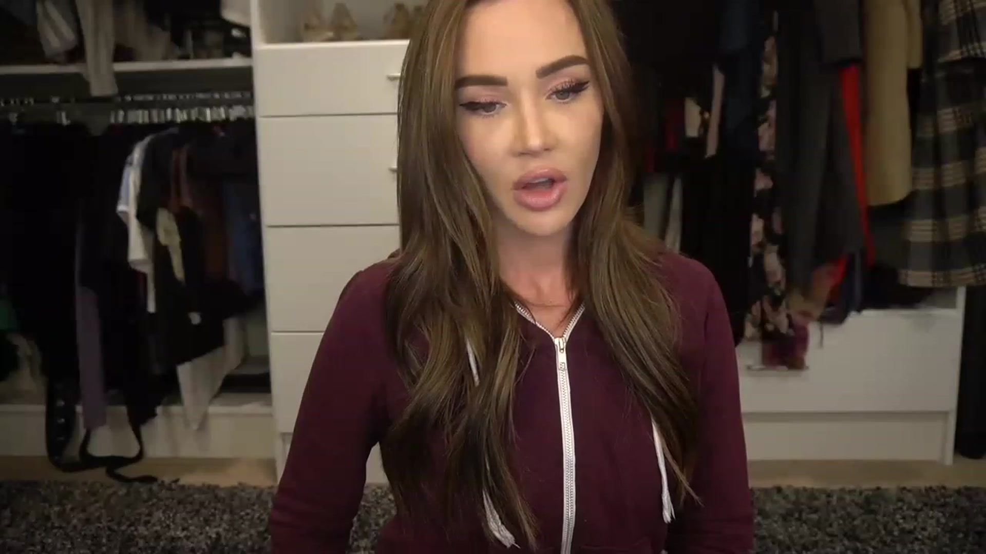 Gallery image thumbnail from VapePapi's myfreecams stream on, 12/01/2022, 23:28 image 7 of 20