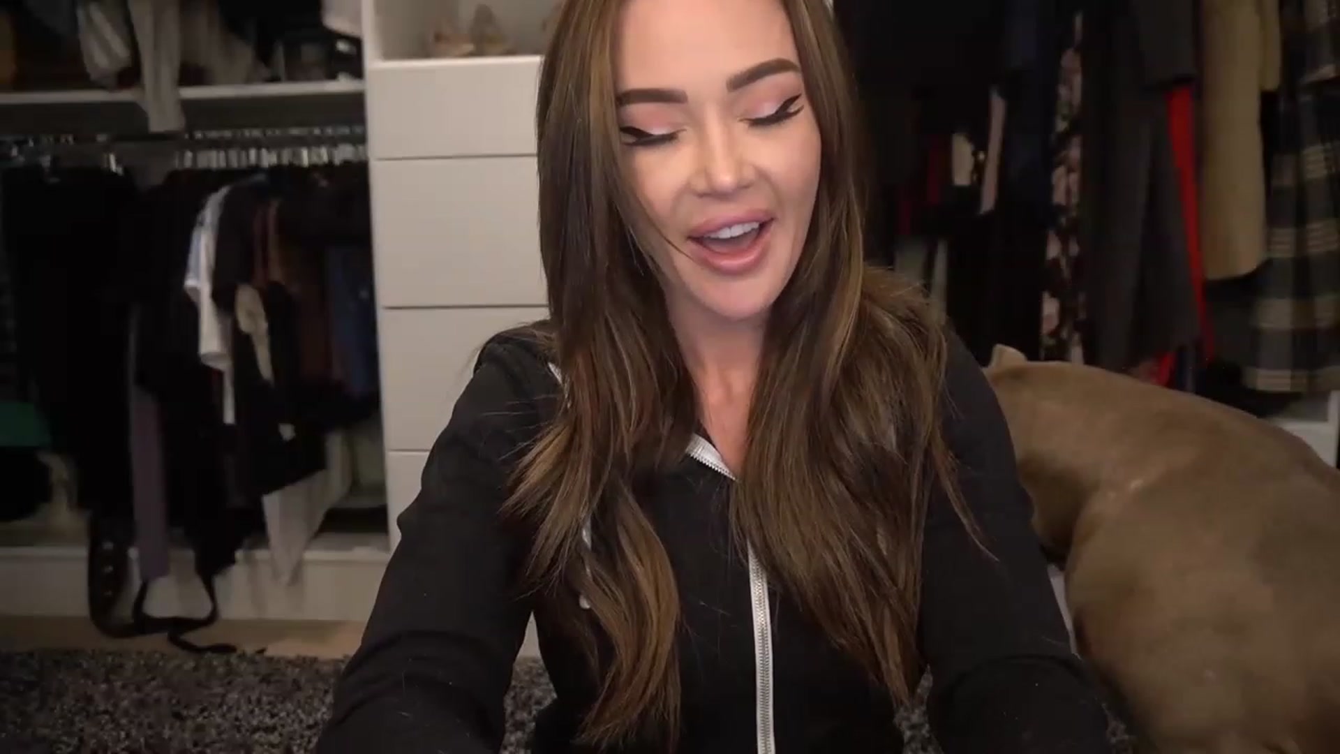 Gallery image thumbnail from VapePapi's myfreecams stream on, 12/04/2022, 20:46 image 15 of 20