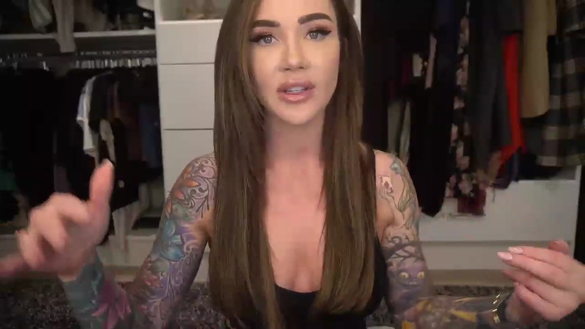 Gallery image thumbnail from VapePapi's myfreecams stream on, 12/06/2022, 24:13 image 12 of 20