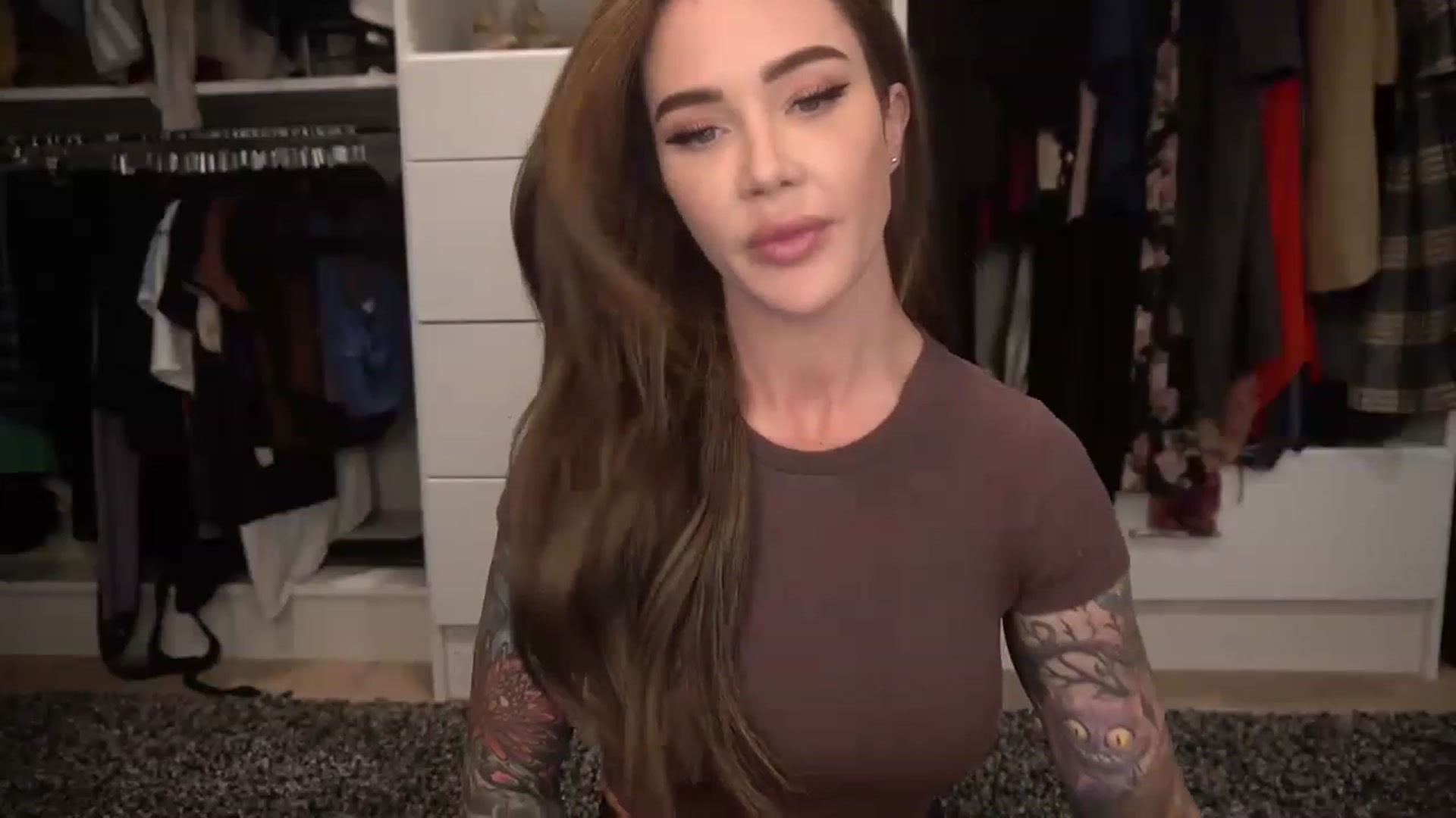 Gallery image thumbnail from VapePapi's myfreecams stream on, 12/08/2022, 23:17 image 13 of 20