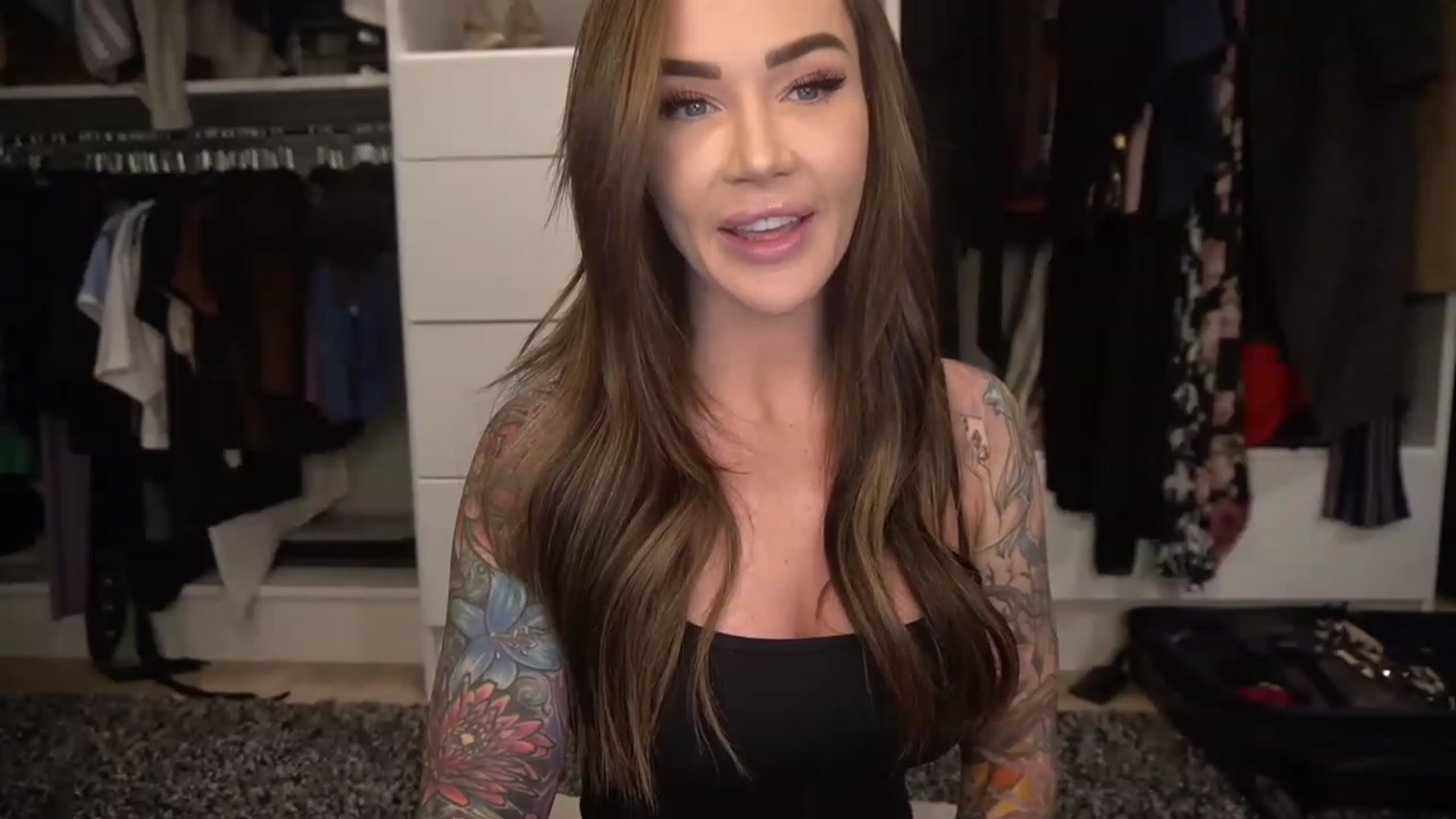 Gallery image thumbnail from VapePapi's myfreecams stream on, 12/09/2022, 21:57 image 1 of 20