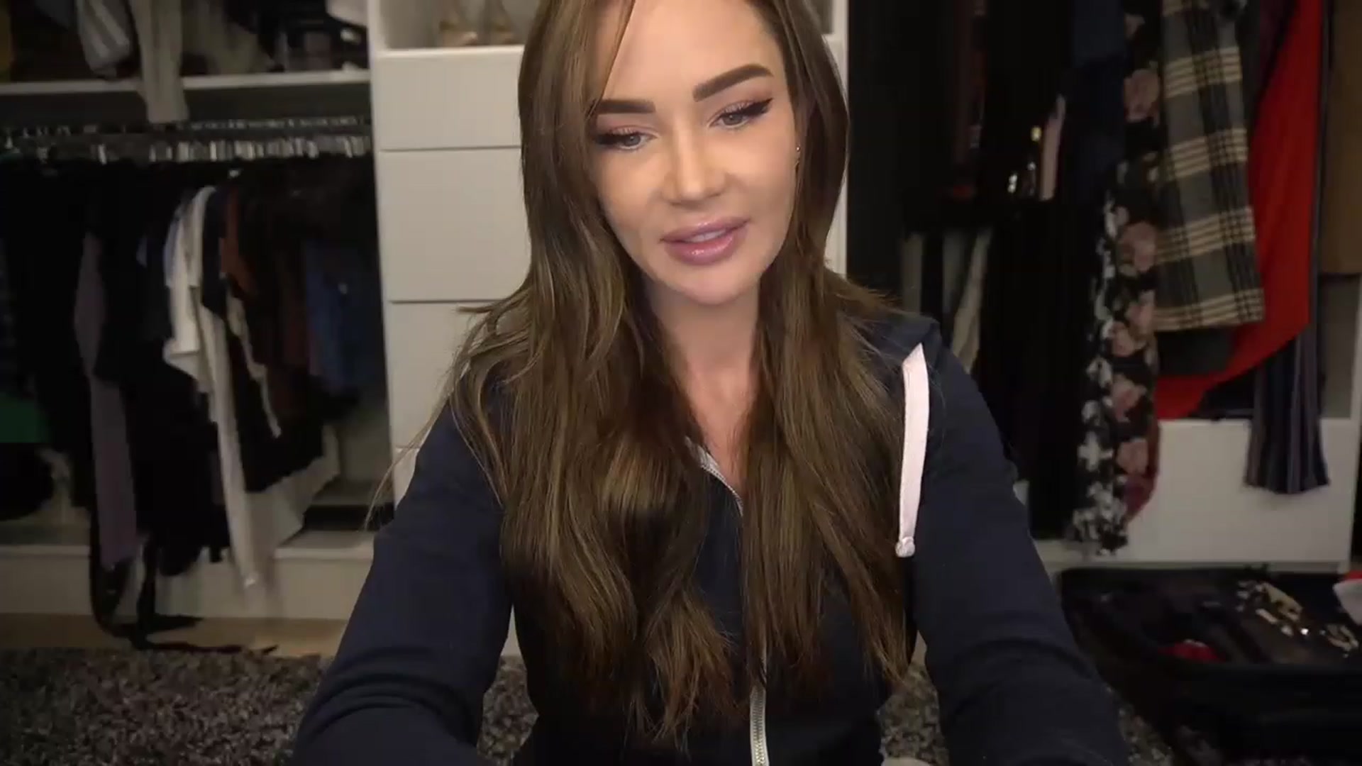 Gallery image thumbnail from VapePapi's myfreecams stream on, 12/11/2022, 20:49 image 7 of 20