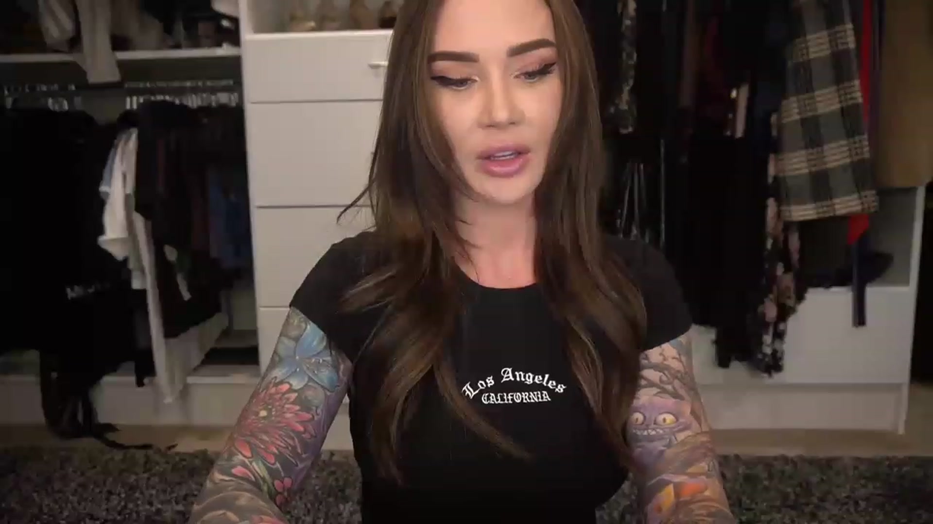 Gallery image thumbnail from VapePapi's myfreecams stream on, 12/21/2022, 01:01 image 13 of 20