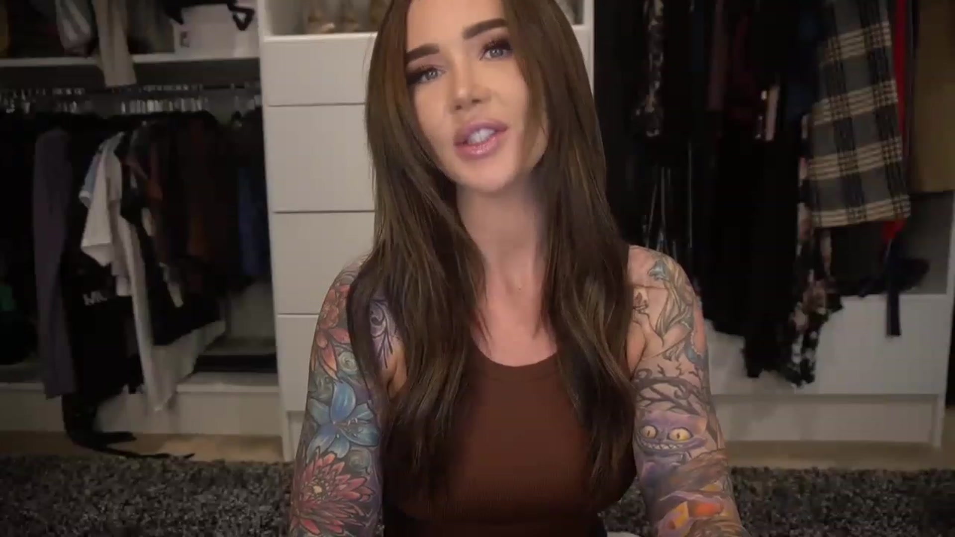 Gallery image thumbnail from VapePapi's myfreecams stream on, 12/26/2022, 23:05 image 2 of 20