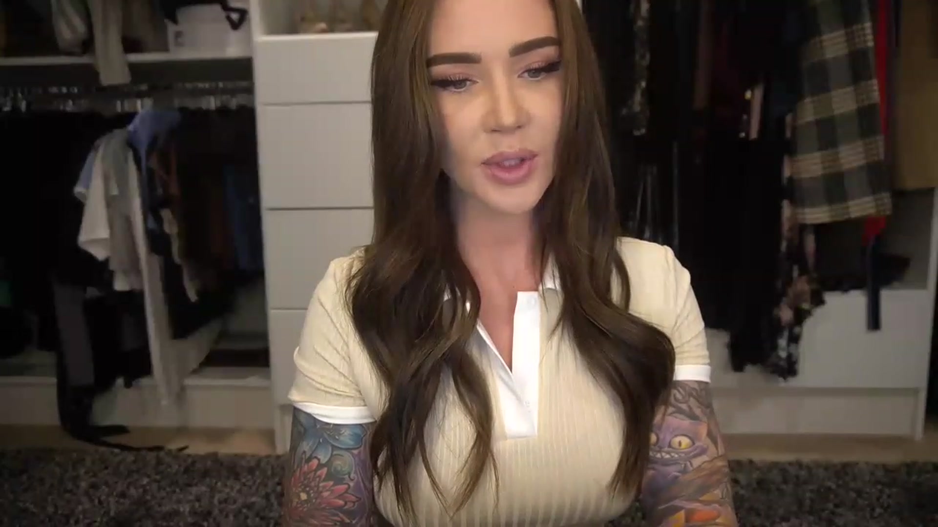 Gallery image thumbnail from VapePapi's myfreecams stream on, 12/27/2022, 23:32 image 14 of 20