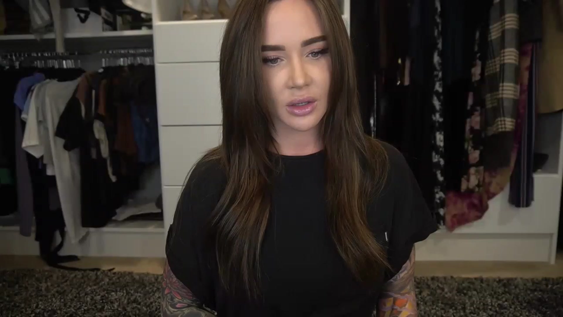 Gallery image thumbnail from VapePapi's myfreecams stream on, 01/04/2023, 23:33 image 17 of 20