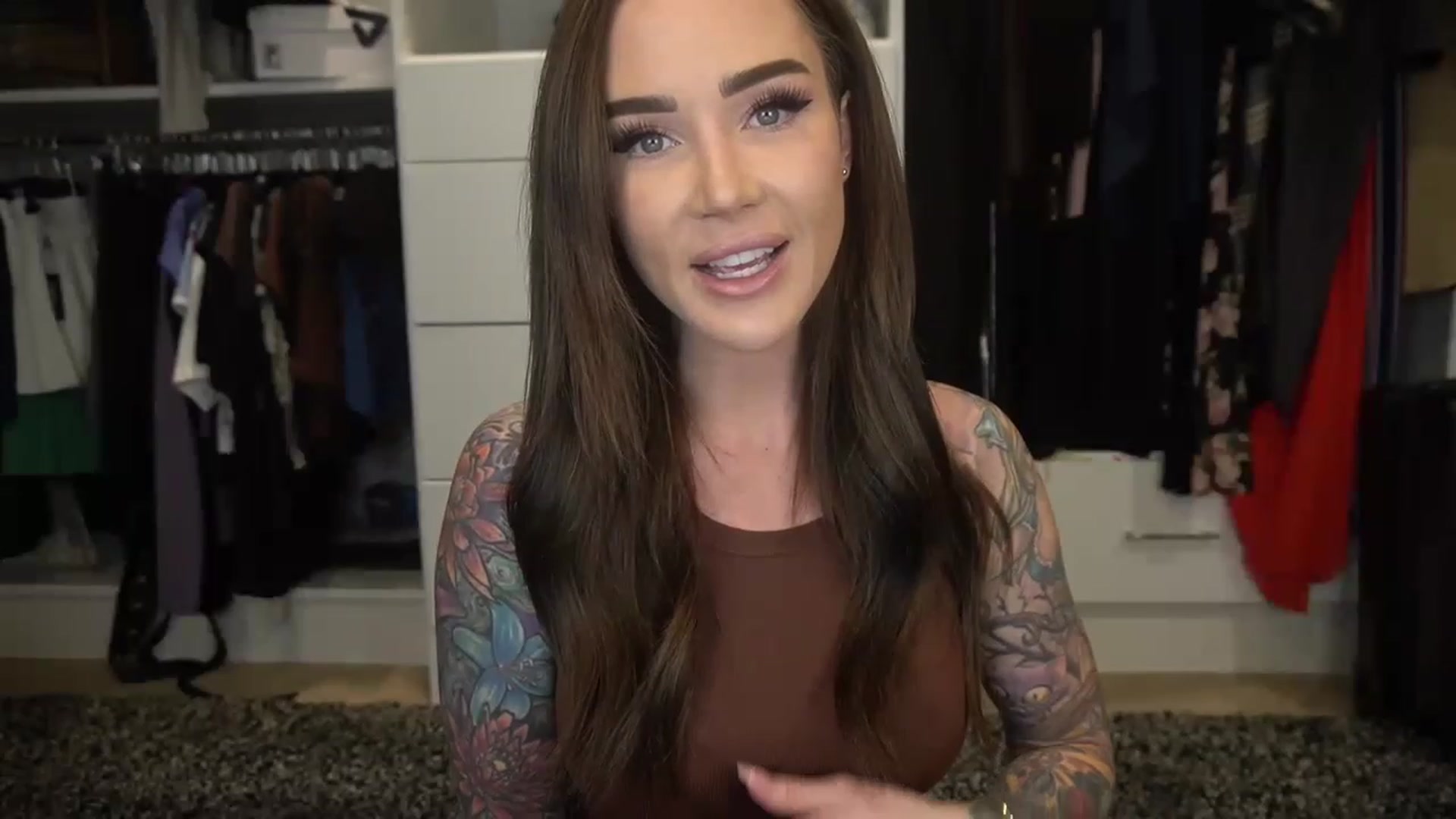 Gallery image thumbnail from VapePapi's myfreecams stream on, 01/18/2023, 23:32 image 2 of 20