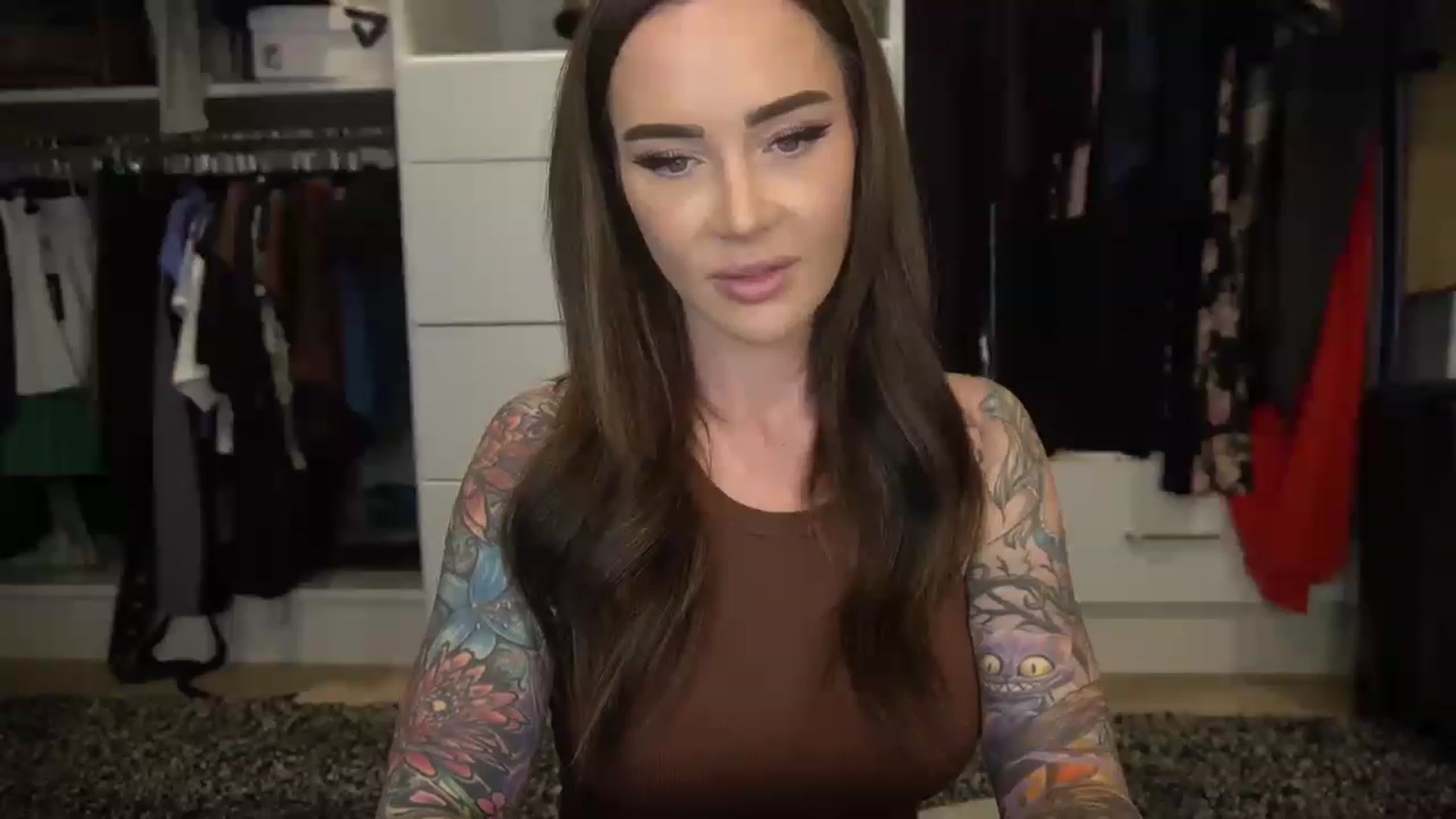 Gallery image thumbnail from VapePapi's myfreecams stream on, 01/18/2023, 23:32 image 14 of 20