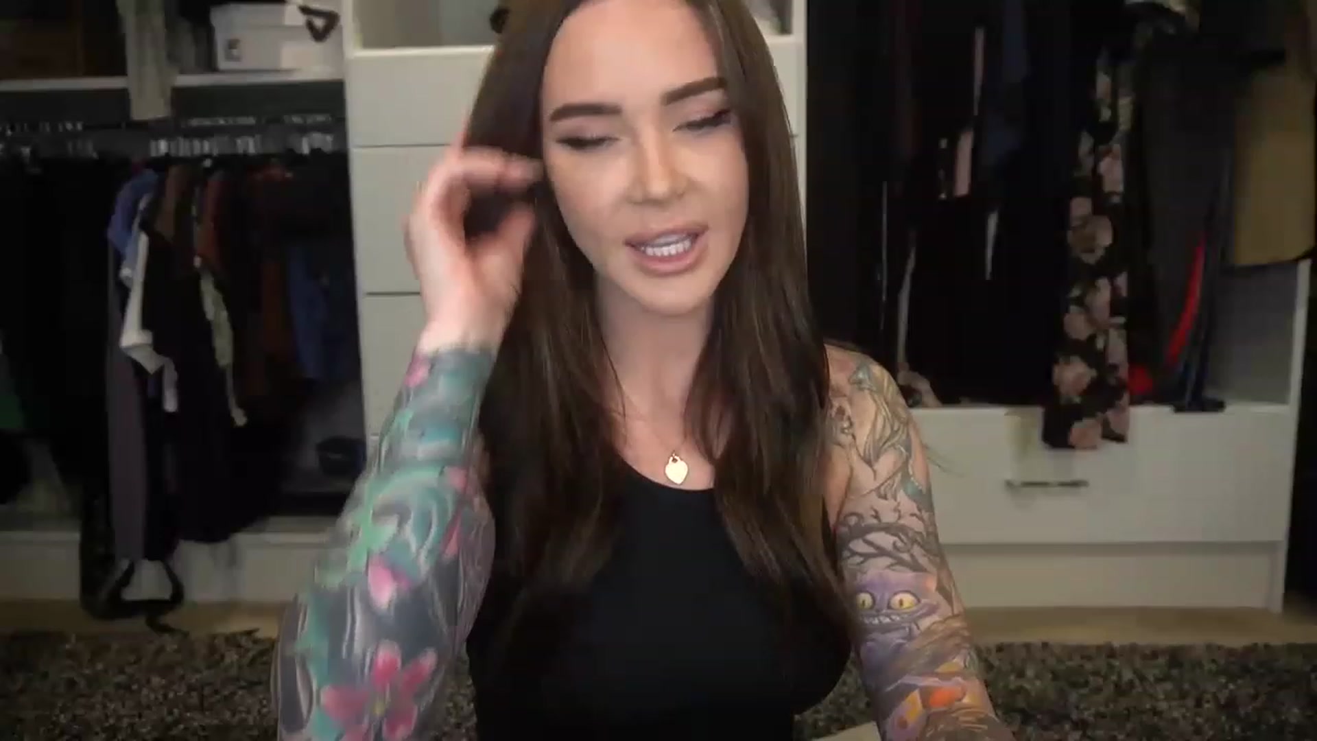 Gallery image thumbnail from VapePapi's myfreecams stream on, 01/20/2023, 23:30 image 1 of 20