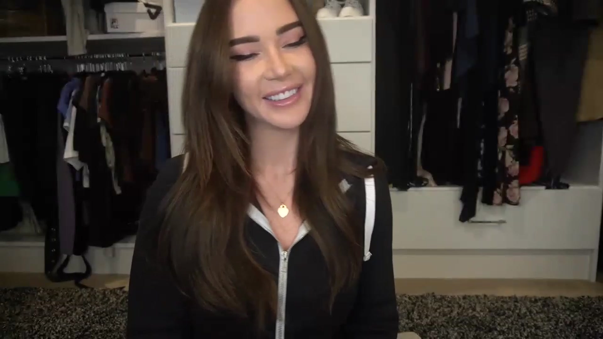 Gallery image thumbnail from VapePapi's myfreecams stream on, 01/22/2023, 21:00 image 12 of 20