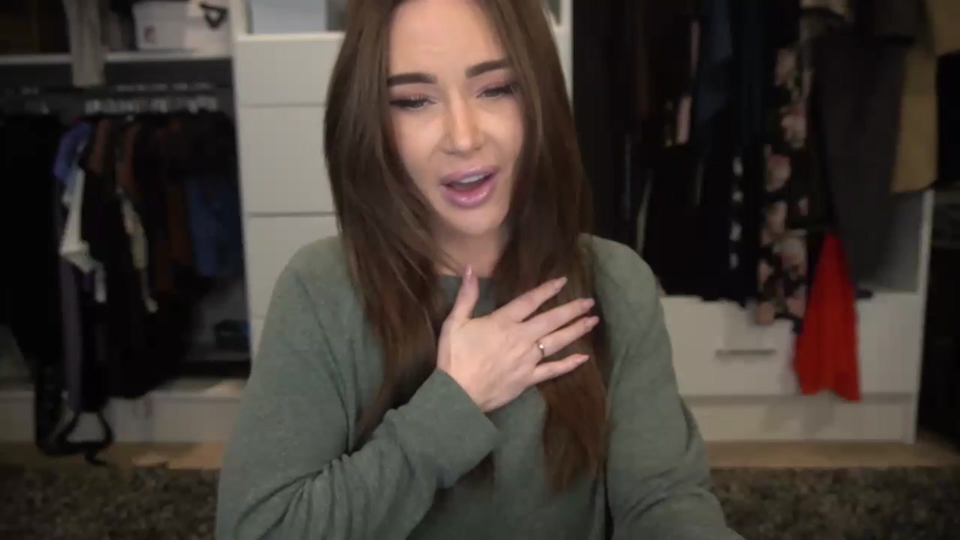 Gallery image thumbnail from VapePapi's myfreecams stream on, 01/29/2023, 21:03 image 11 of 20