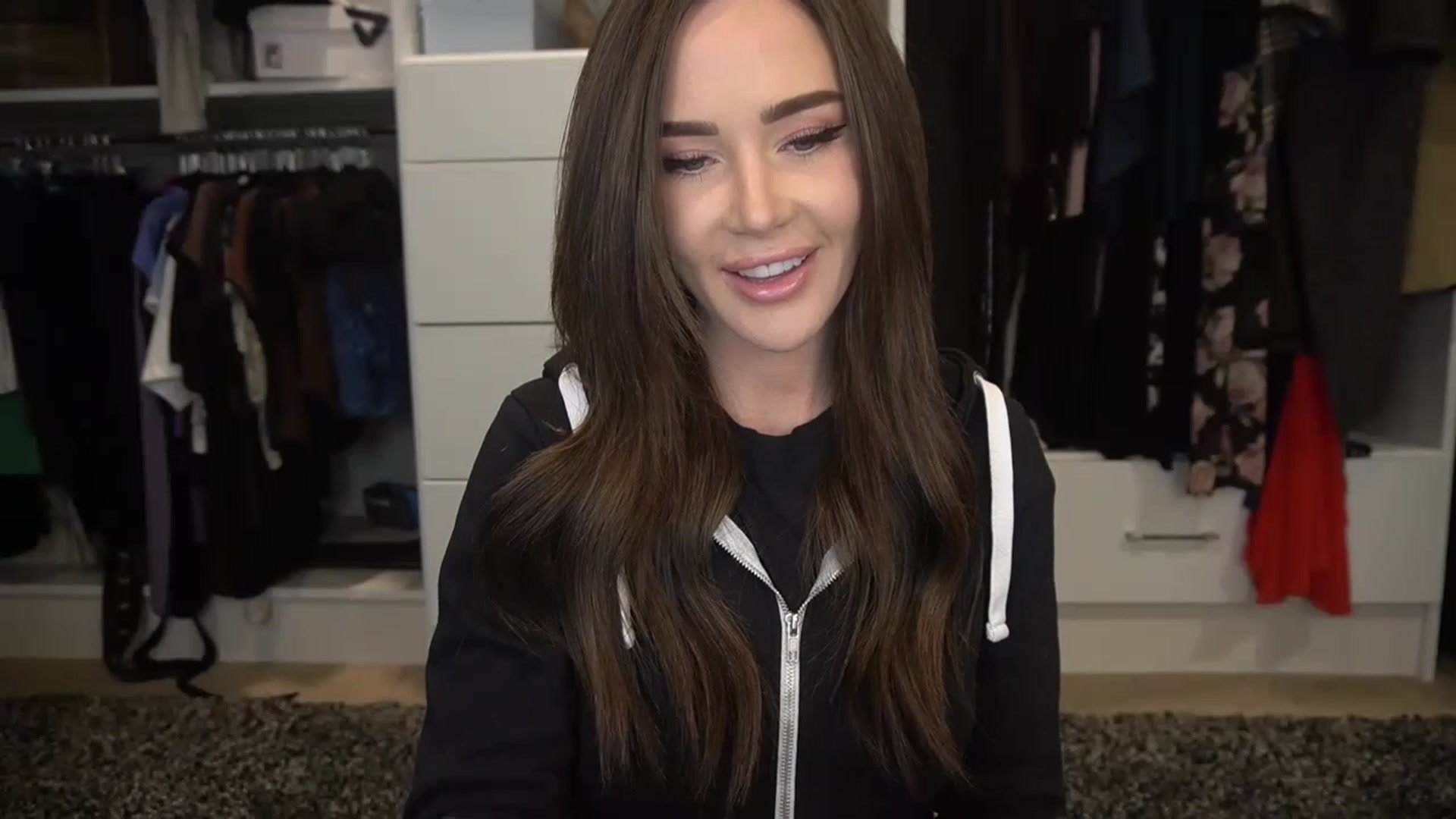Gallery image thumbnail from VapePapi's myfreecams stream on, 01/30/2023, 21:04 image 3 of 20