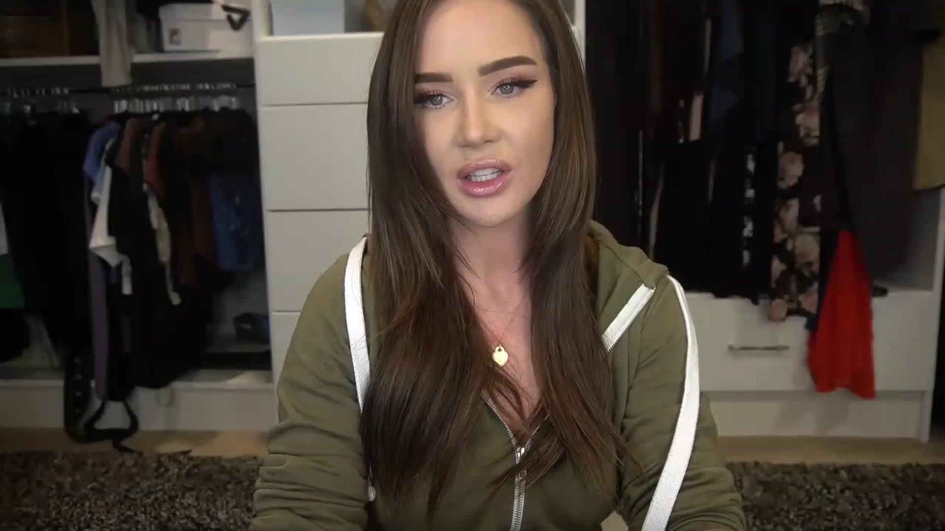 Gallery image thumbnail from VapePapi's myfreecams stream on, 01/31/2023, 22:57 image 18 of 20