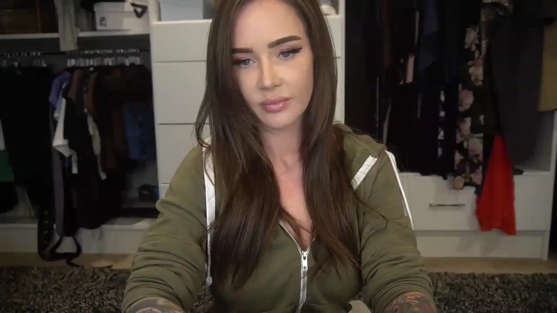Gallery image thumbnail from VapePapi's myfreecams stream on, 01/31/2023, 22:57 image 13 of 20