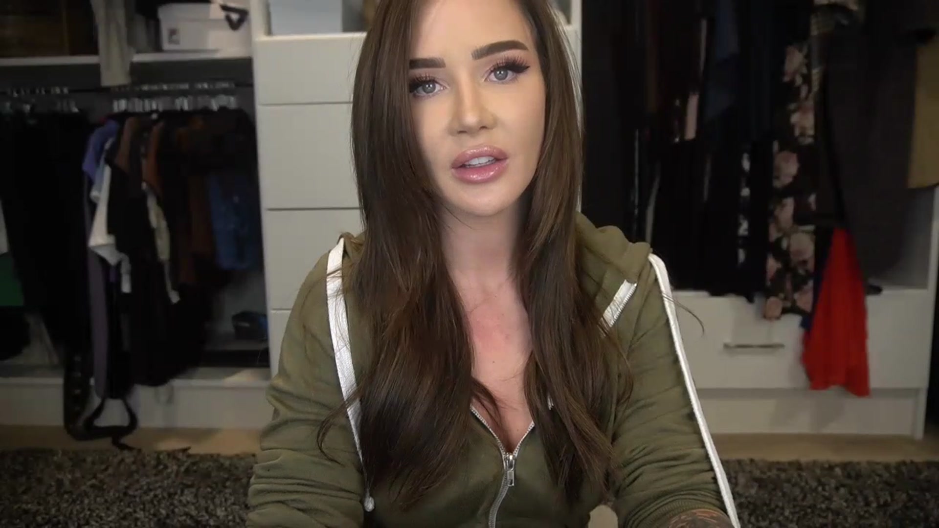 Gallery image thumbnail from VapePapi's myfreecams stream on, 01/31/2023, 22:57 image 10 of 20