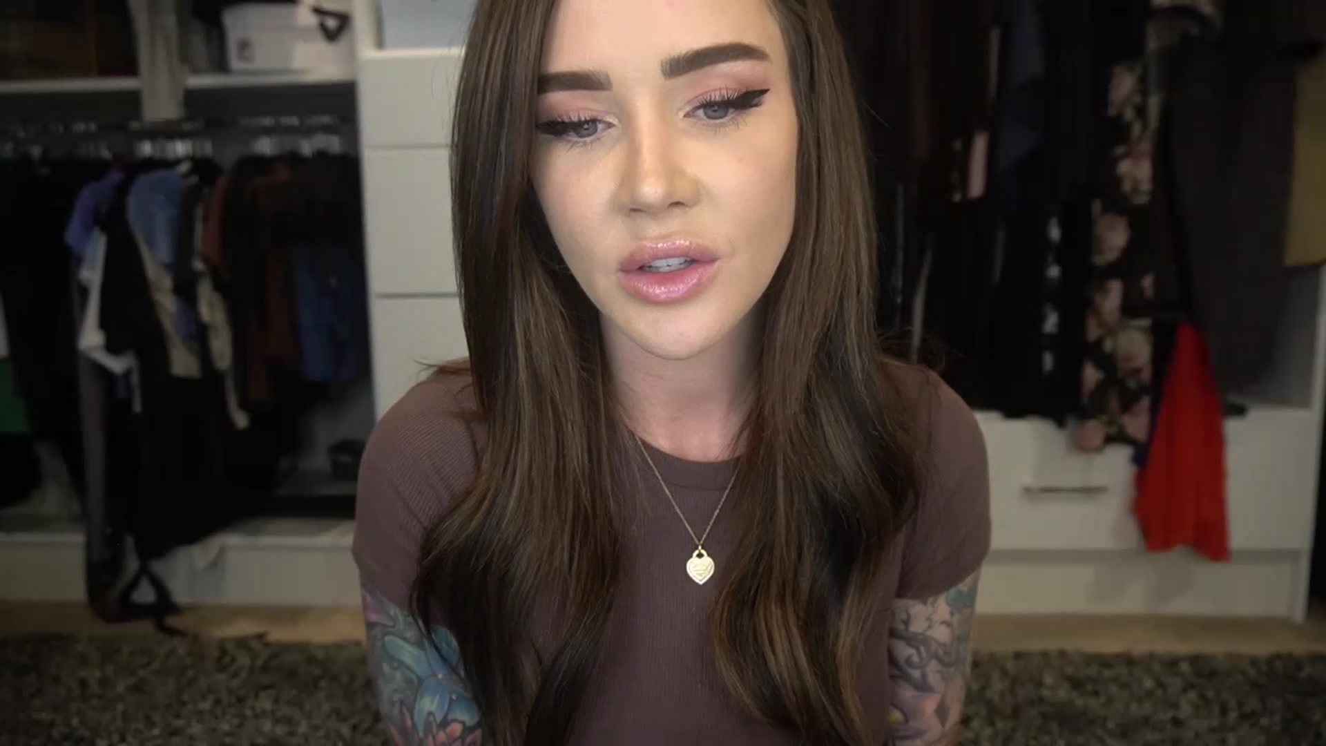 Gallery image thumbnail from VapePapi's myfreecams stream on, 02/01/2023, 23:34 image 10 of 20