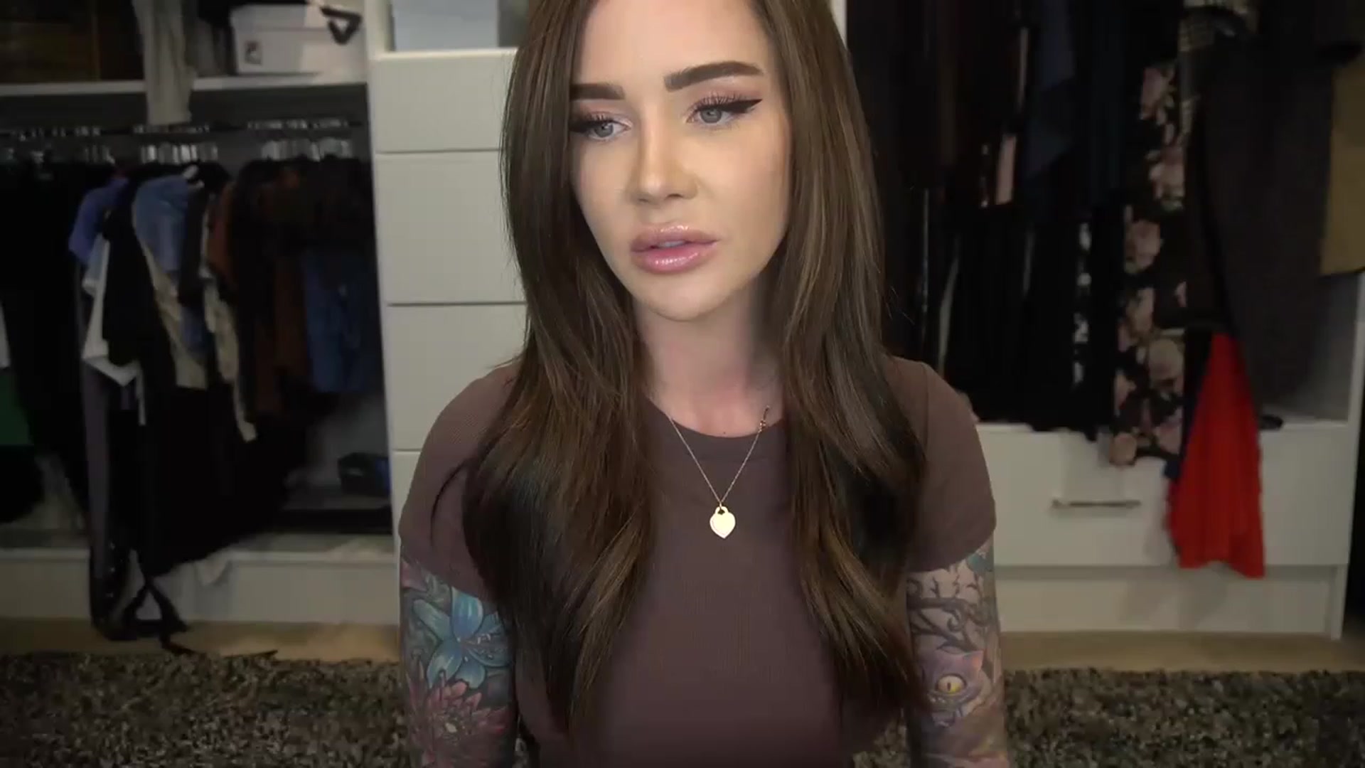 Gallery image thumbnail from VapePapi's myfreecams stream on, 02/01/2023, 23:34 image 13 of 20