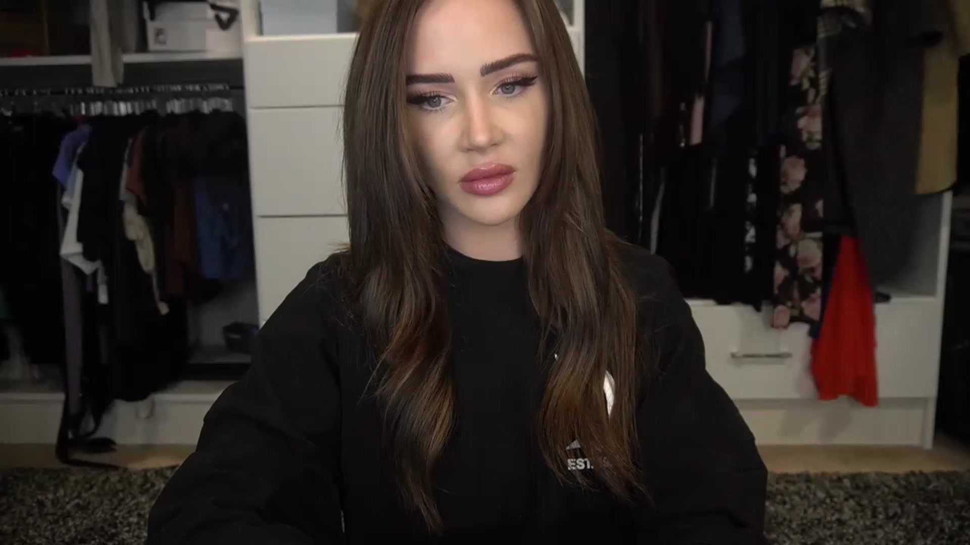 Gallery image thumbnail from VapePapi's myfreecams stream on, 02/03/2023, 23:01 image 17 of 20