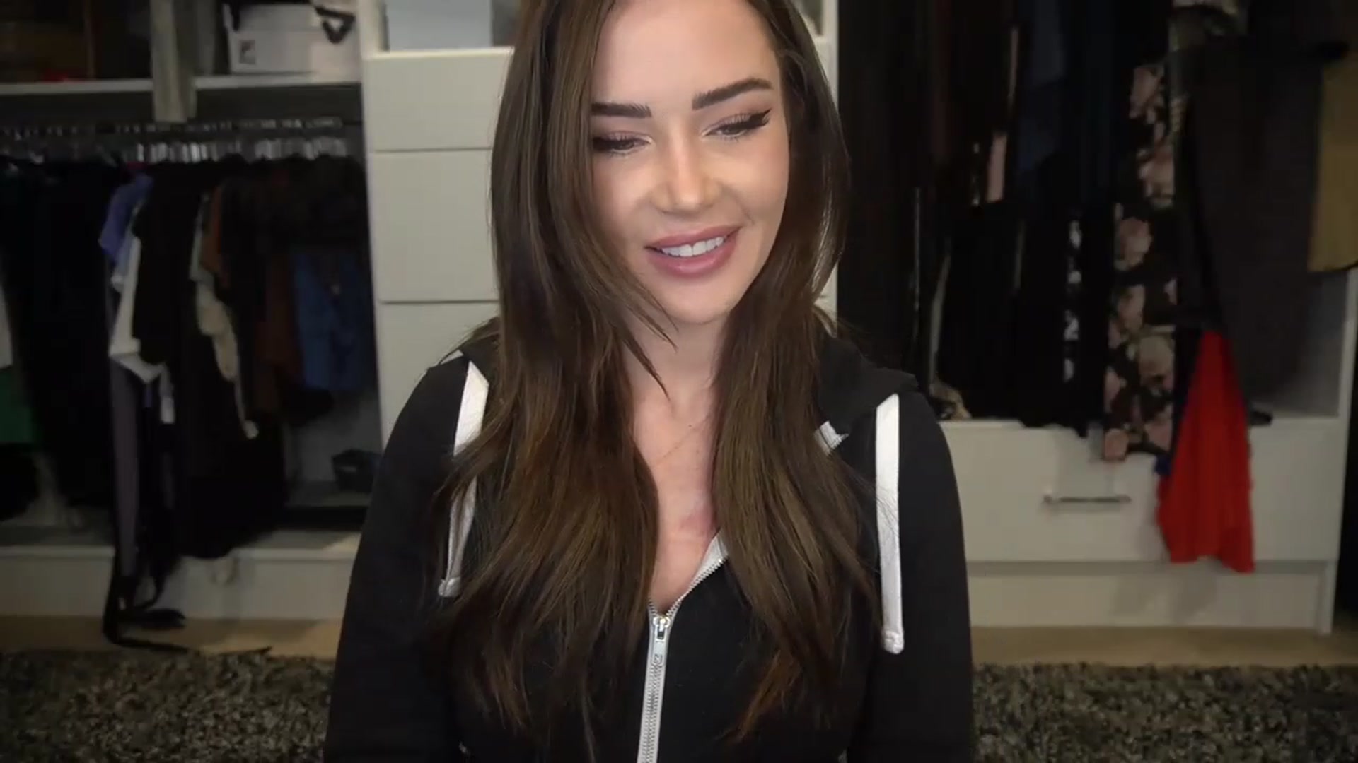 Gallery image thumbnail from VapePapi's myfreecams stream on, 02/05/2023, 20:48 image 15 of 20
