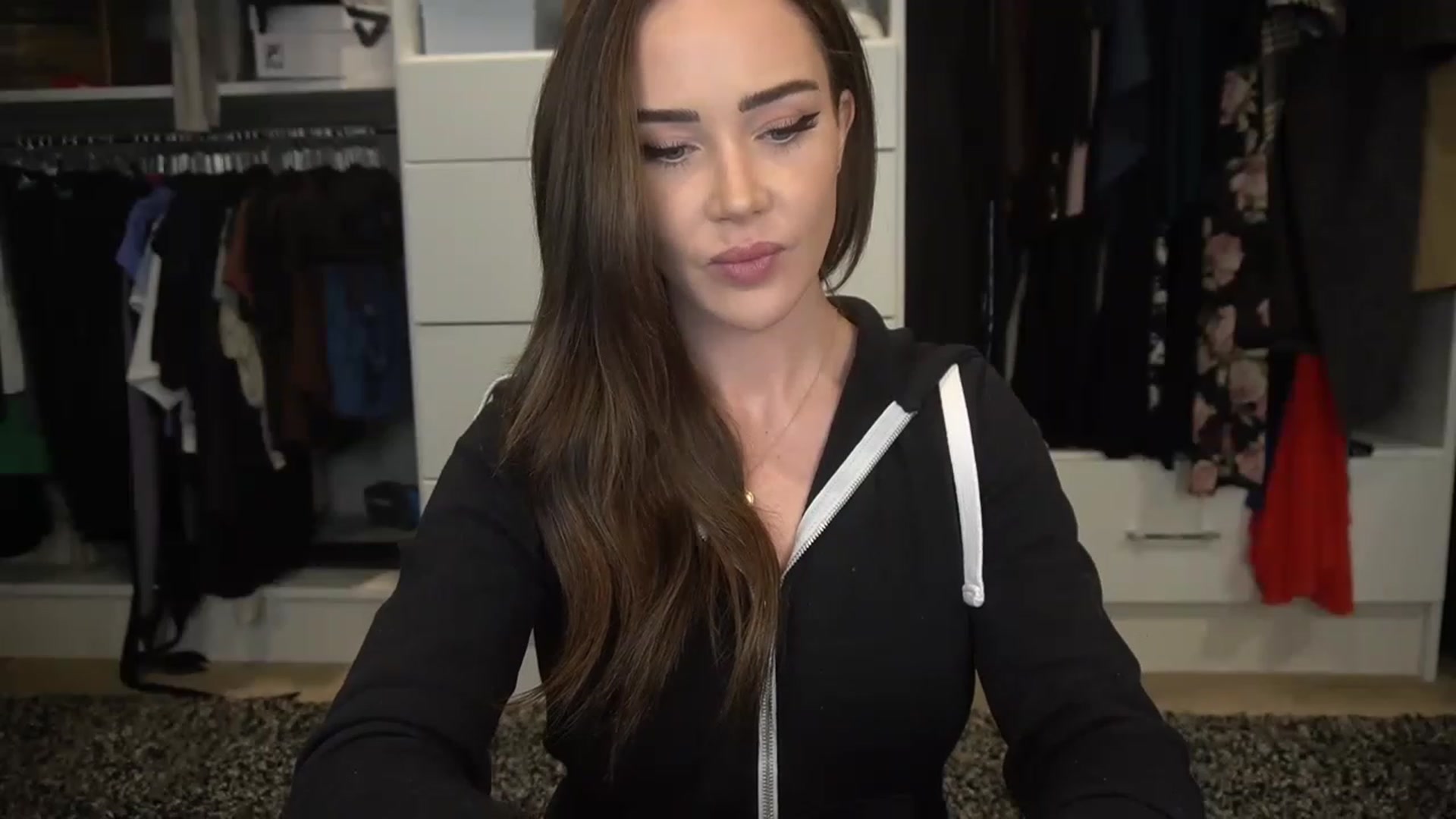 Gallery image thumbnail from VapePapi's myfreecams stream on, 02/06/2023, 23:34 image 7 of 20