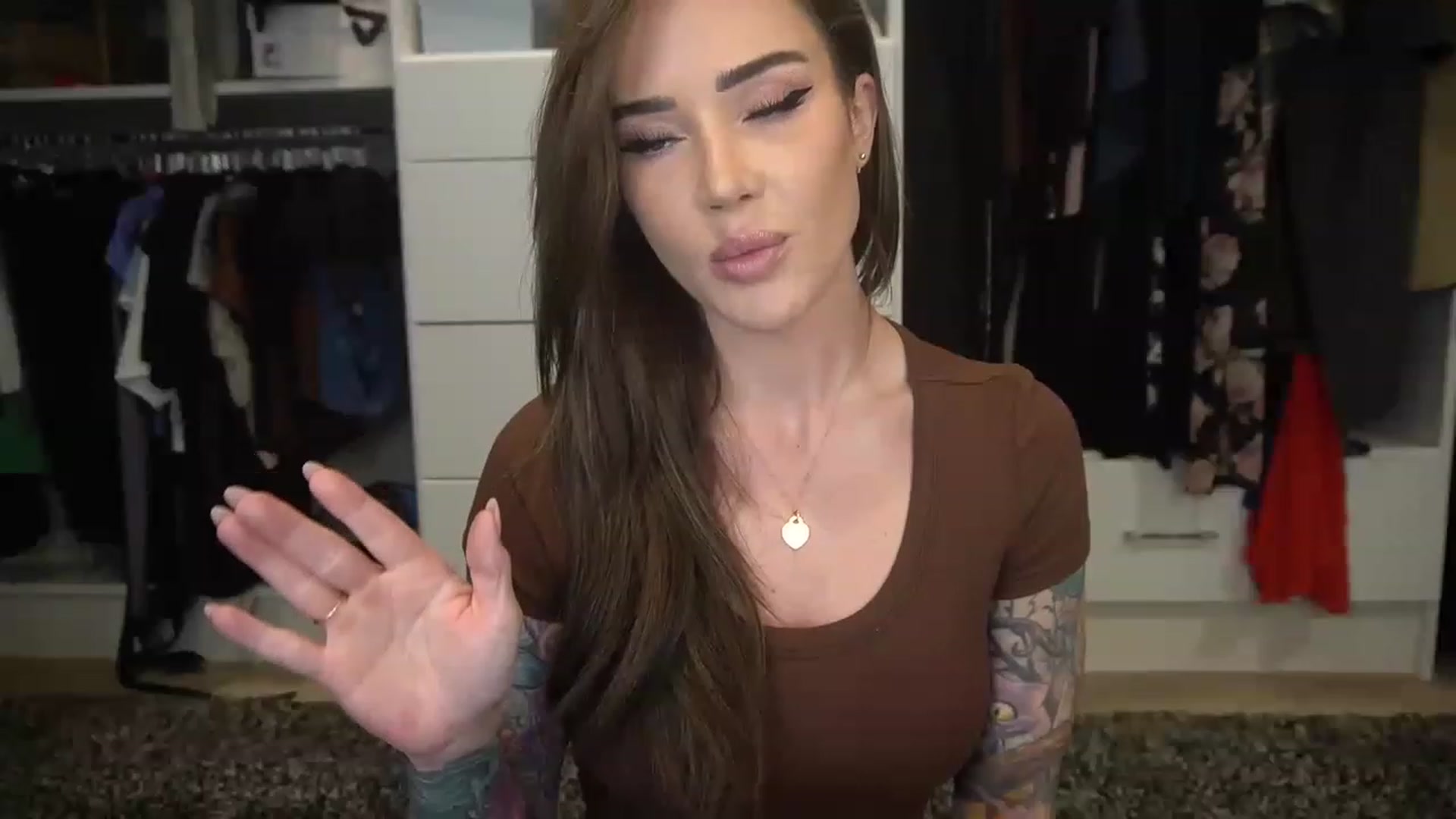 Gallery image thumbnail from VapePapi's myfreecams stream on, 02/07/2023, 23:33 image 1 of 20