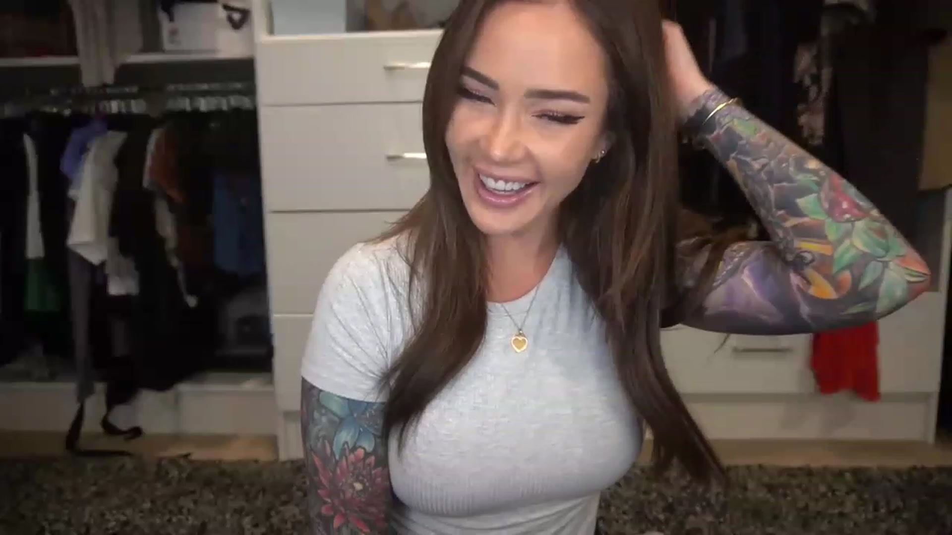 Gallery image thumbnail from VapePapi's myfreecams stream on, 02/09/2023, 23:28 image 8 of 20