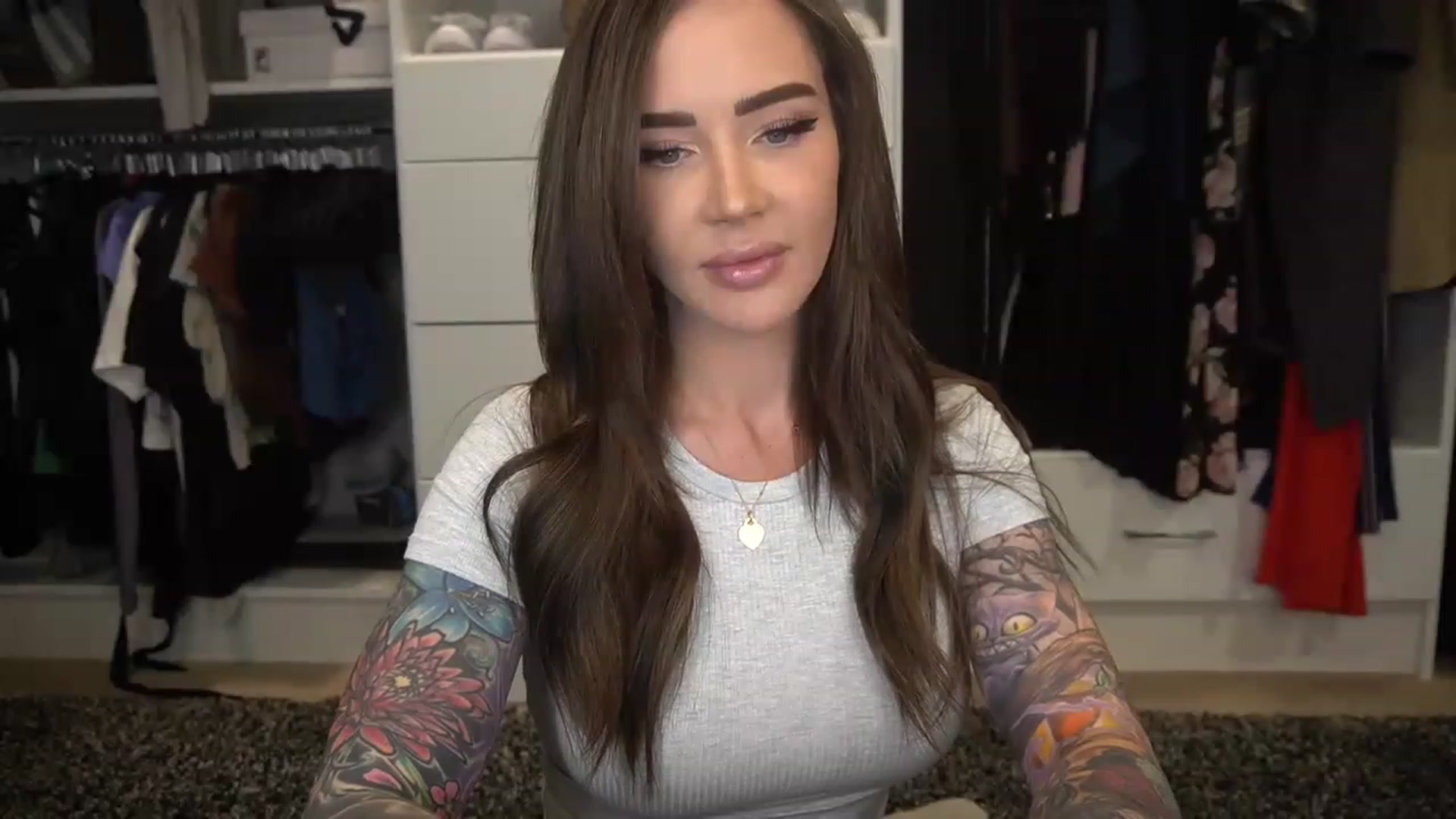 Gallery image thumbnail from VapePapi's myfreecams stream on, 02/15/2023, 23:30 image 18 of 20