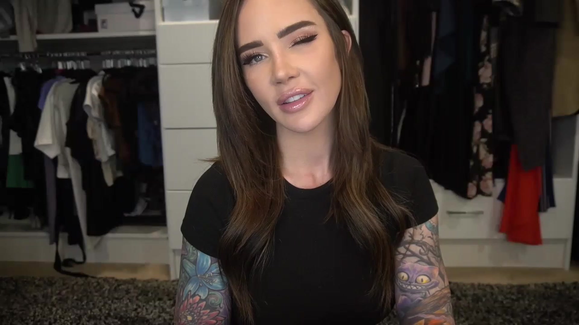 Gallery image thumbnail from VapePapi's myfreecams stream on, 02/17/2023, 23:31 image 8 of 20