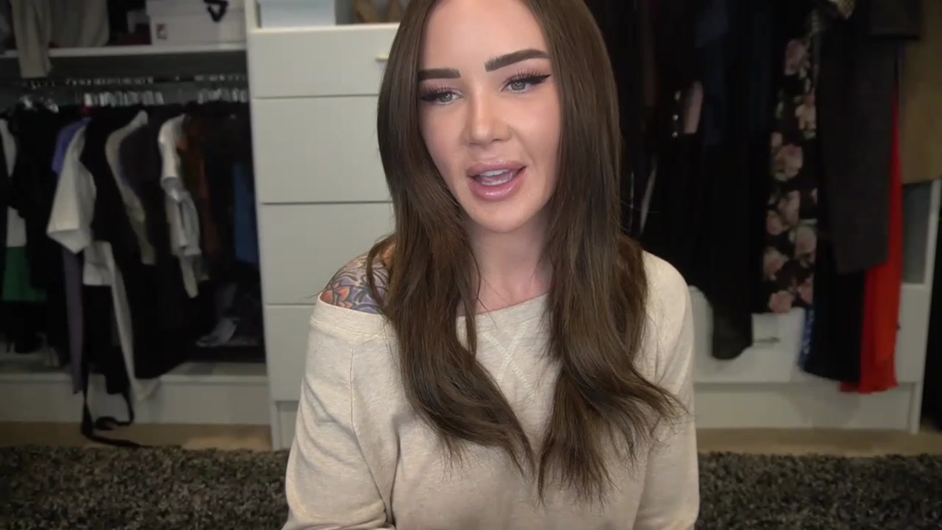 Gallery image thumbnail from VapePapi's myfreecams stream on, 02/23/2023, 23:27 image 6 of 20