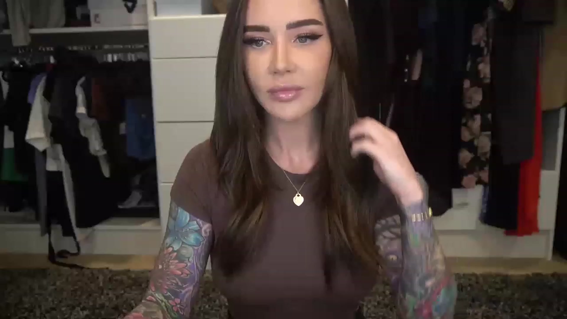Gallery image thumbnail from VapePapi's myfreecams stream on, 02/24/2023, 23:36 image 1 of 20