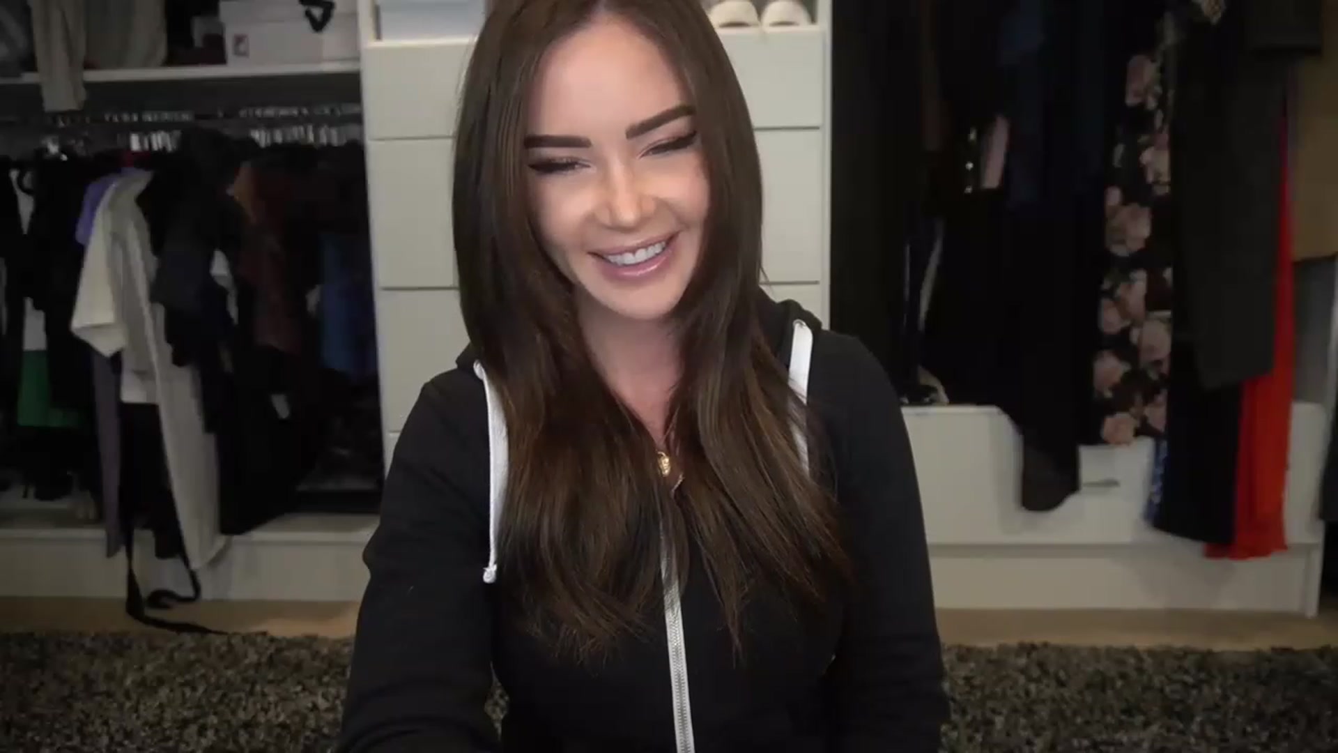 Gallery image thumbnail from VapePapi's myfreecams stream on, 02/26/2023, 21:04 image 18 of 20