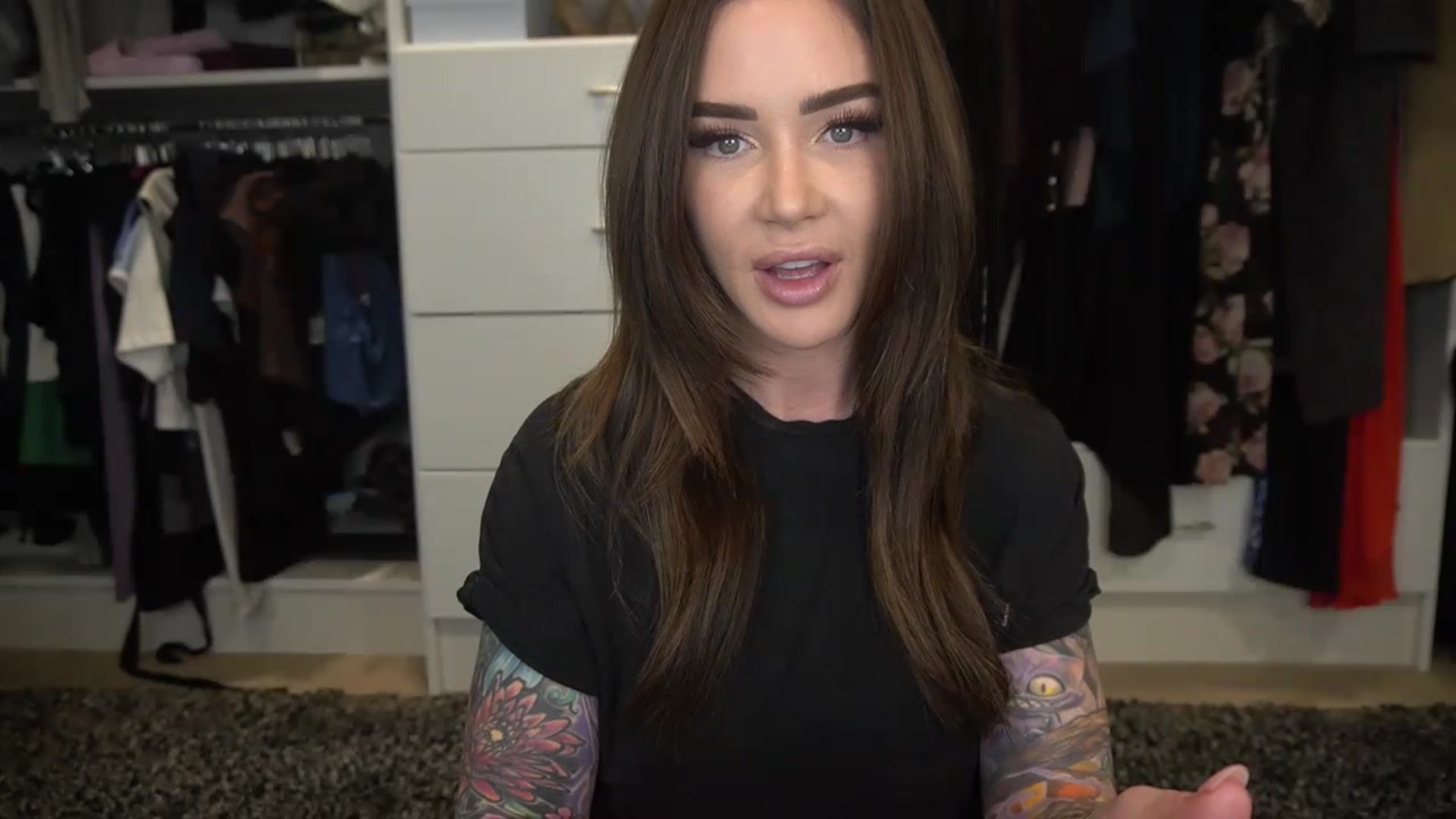 Gallery image thumbnail from VapePapi's myfreecams stream on, 02/28/2023, 23:34 image 16 of 20