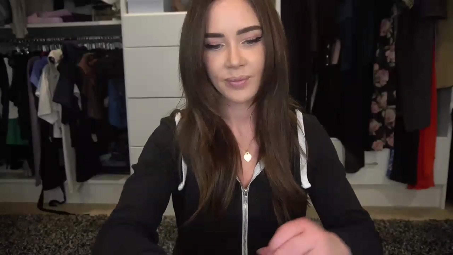 Gallery image thumbnail from VapePapi's myfreecams stream on, 02/28/2023, 23:34 image 12 of 20