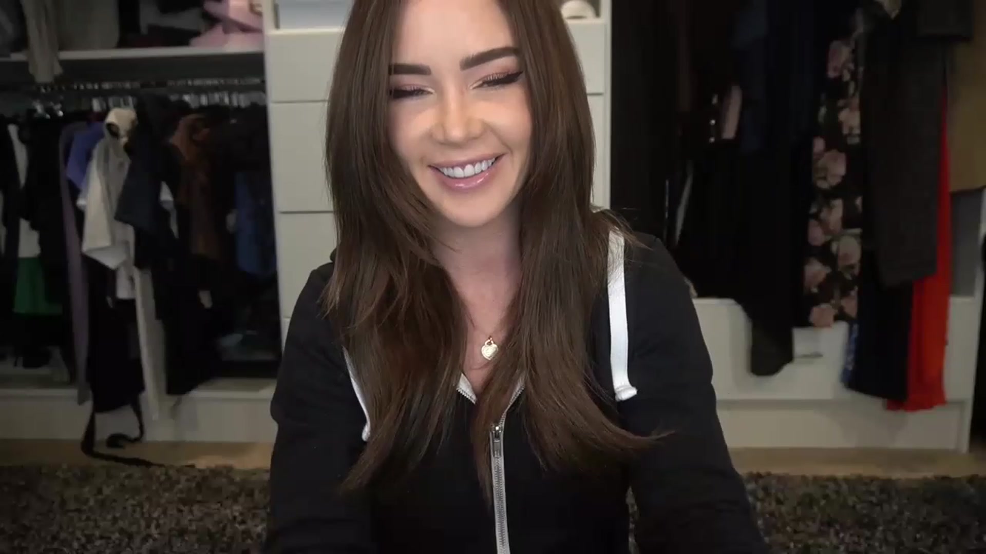 Gallery image thumbnail from VapePapi's myfreecams stream on, 02/28/2023, 23:34 image 1 of 20