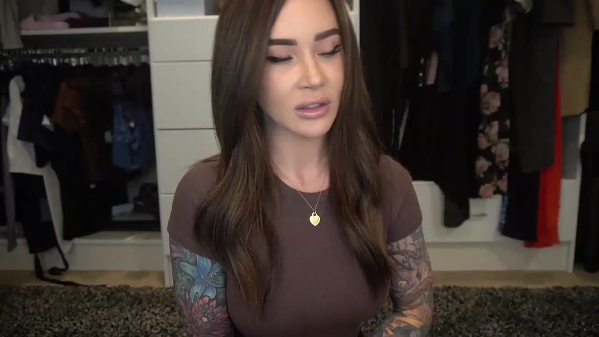 Gallery image thumbnail from VapePapi's myfreecams stream on, 03/01/2023, 23:31 image 11 of 20