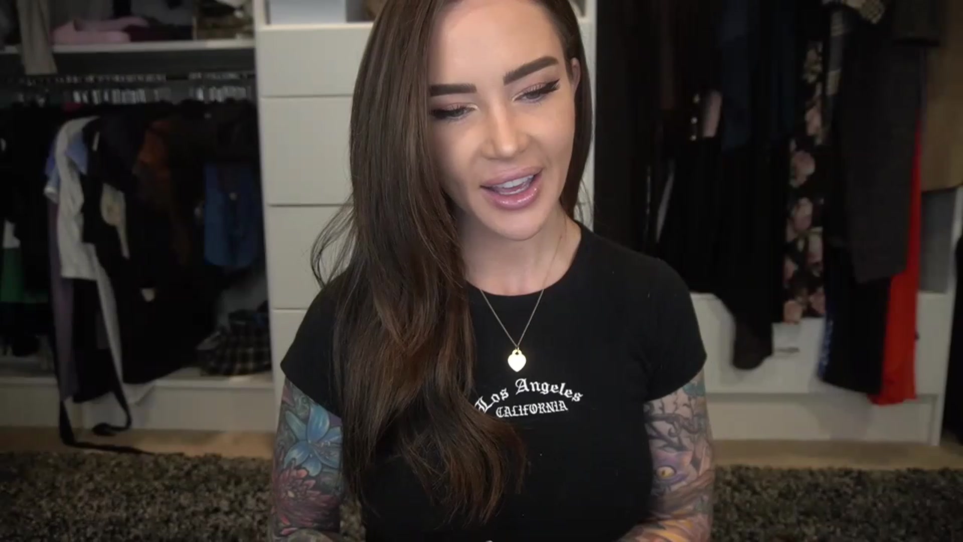 Gallery image thumbnail from VapePapi's myfreecams stream on, 03/05/2023, 21:02 image 16 of 20