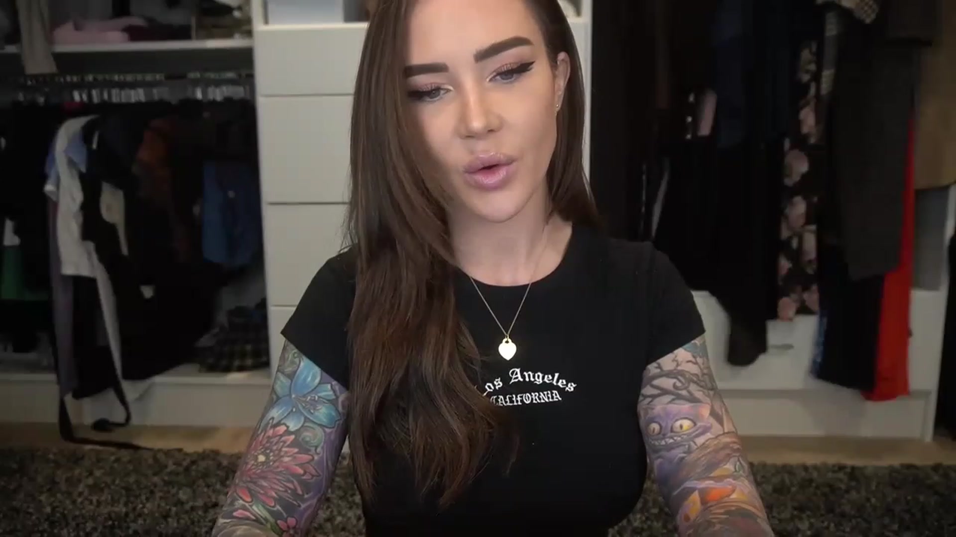 Gallery image thumbnail from VapePapi's myfreecams stream on, 03/05/2023, 21:02 image 11 of 20