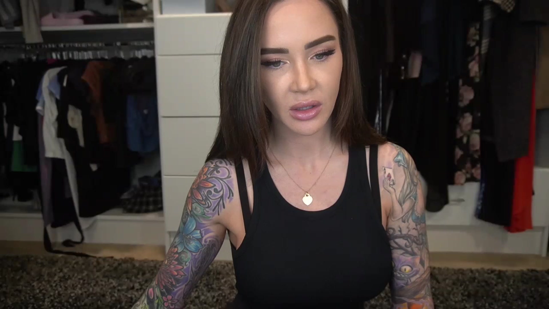 Gallery image thumbnail from VapePapi's myfreecams stream on, 03/06/2023, 23:21 image 20 of 20