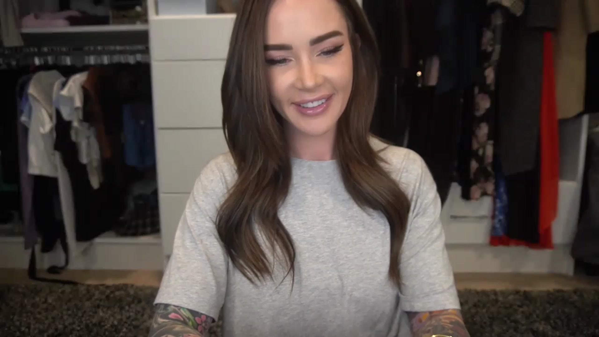 Gallery image thumbnail from VapePapi's myfreecams stream on, 03/10/2023, 23:18 image 8 of 20
