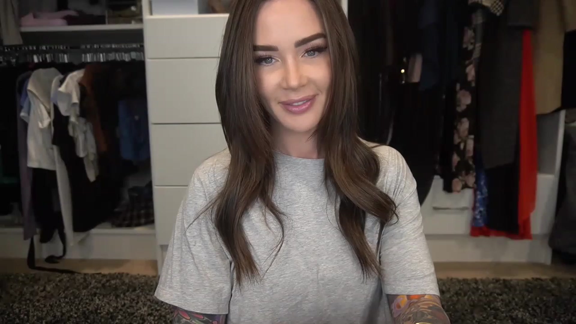 Gallery image thumbnail from VapePapi's myfreecams stream on, 03/10/2023, 23:18 image 19 of 20